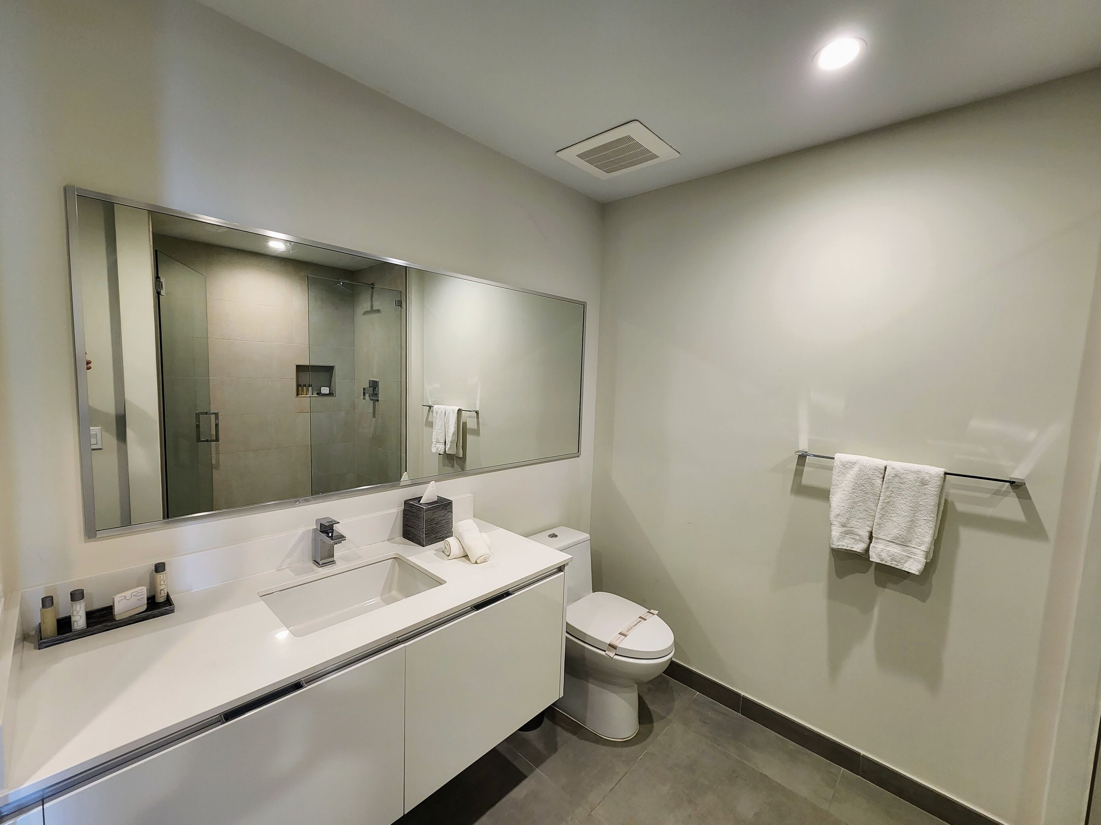 Costa Hollywood Beach Resort by Cielo Stays