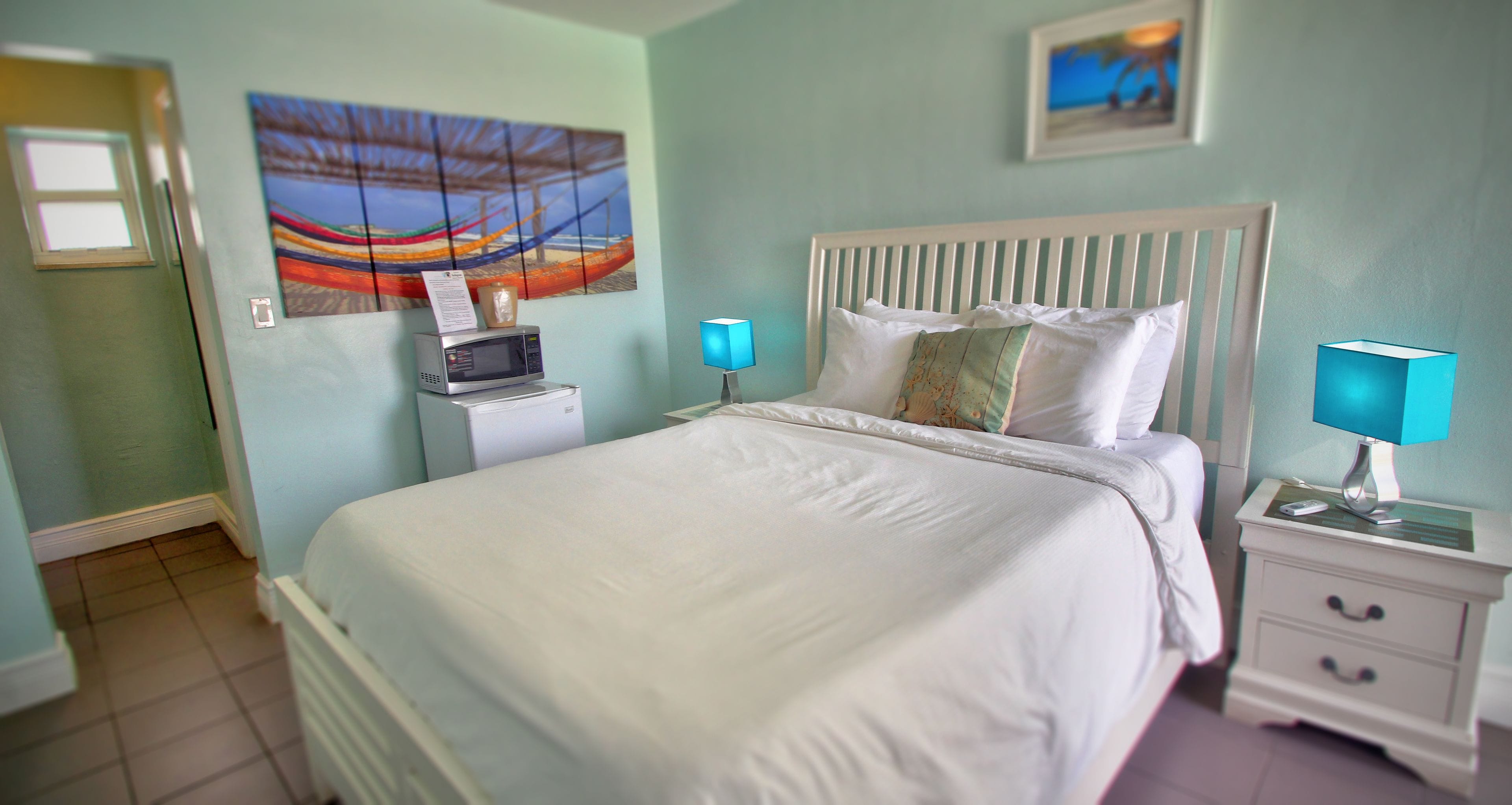 Hollywood Beachside Boutique Suites