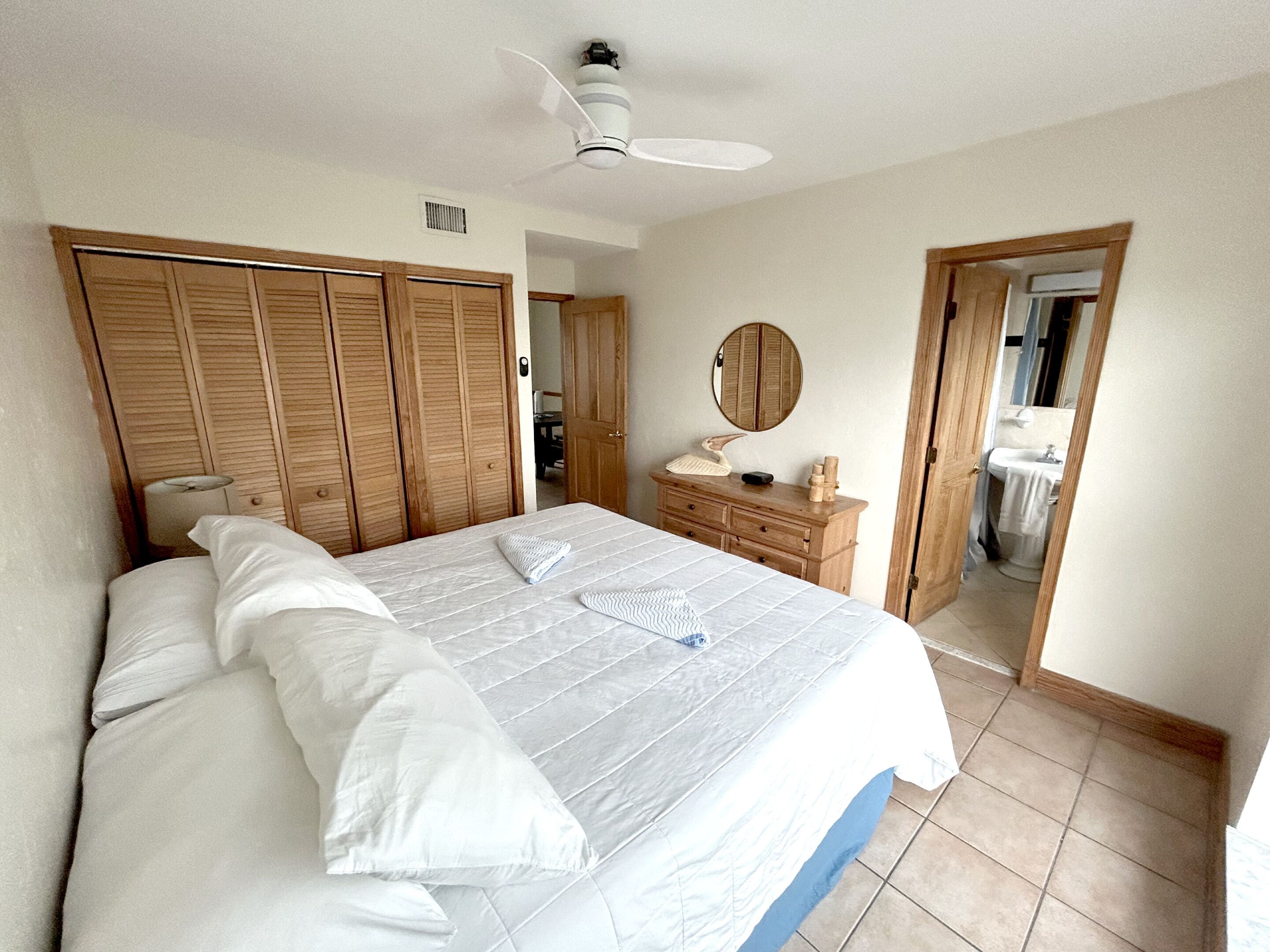 Shore View Hotel