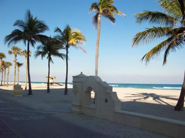Walkabout Beach Resort