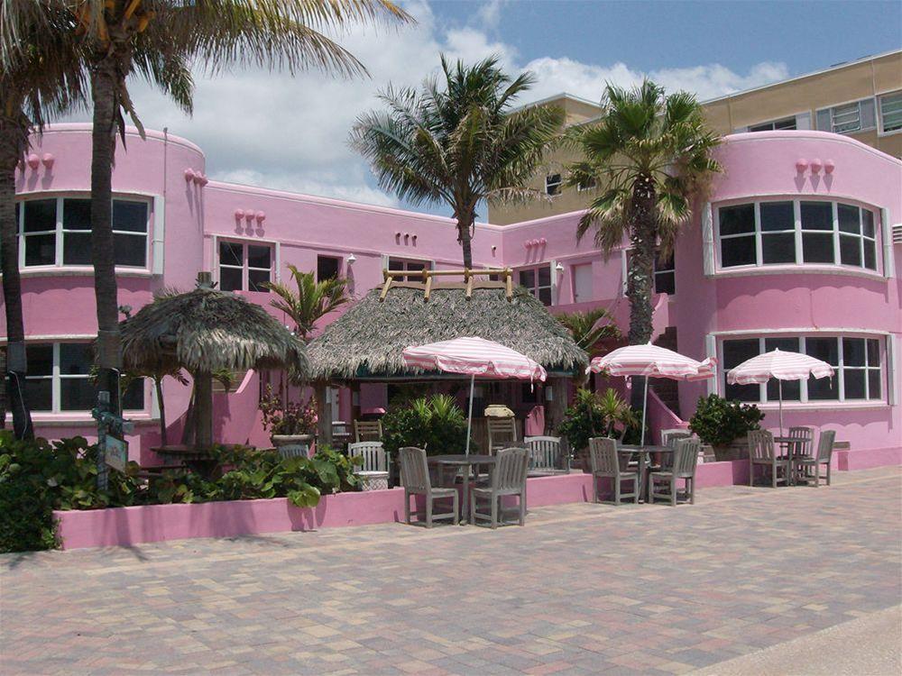 Walkabout Beach Resort