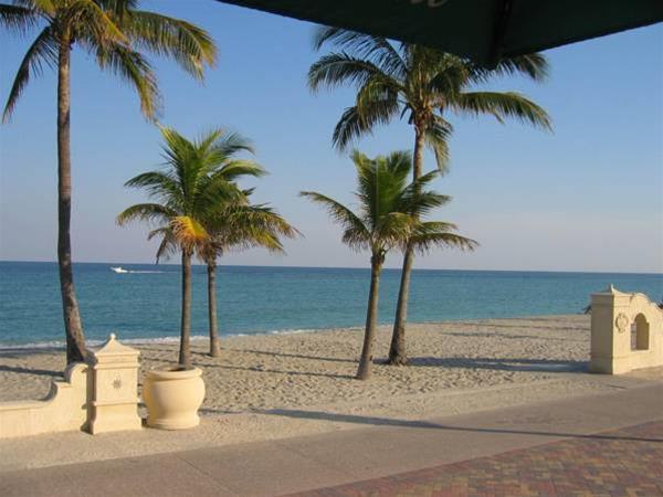 Walkabout Beach Resort