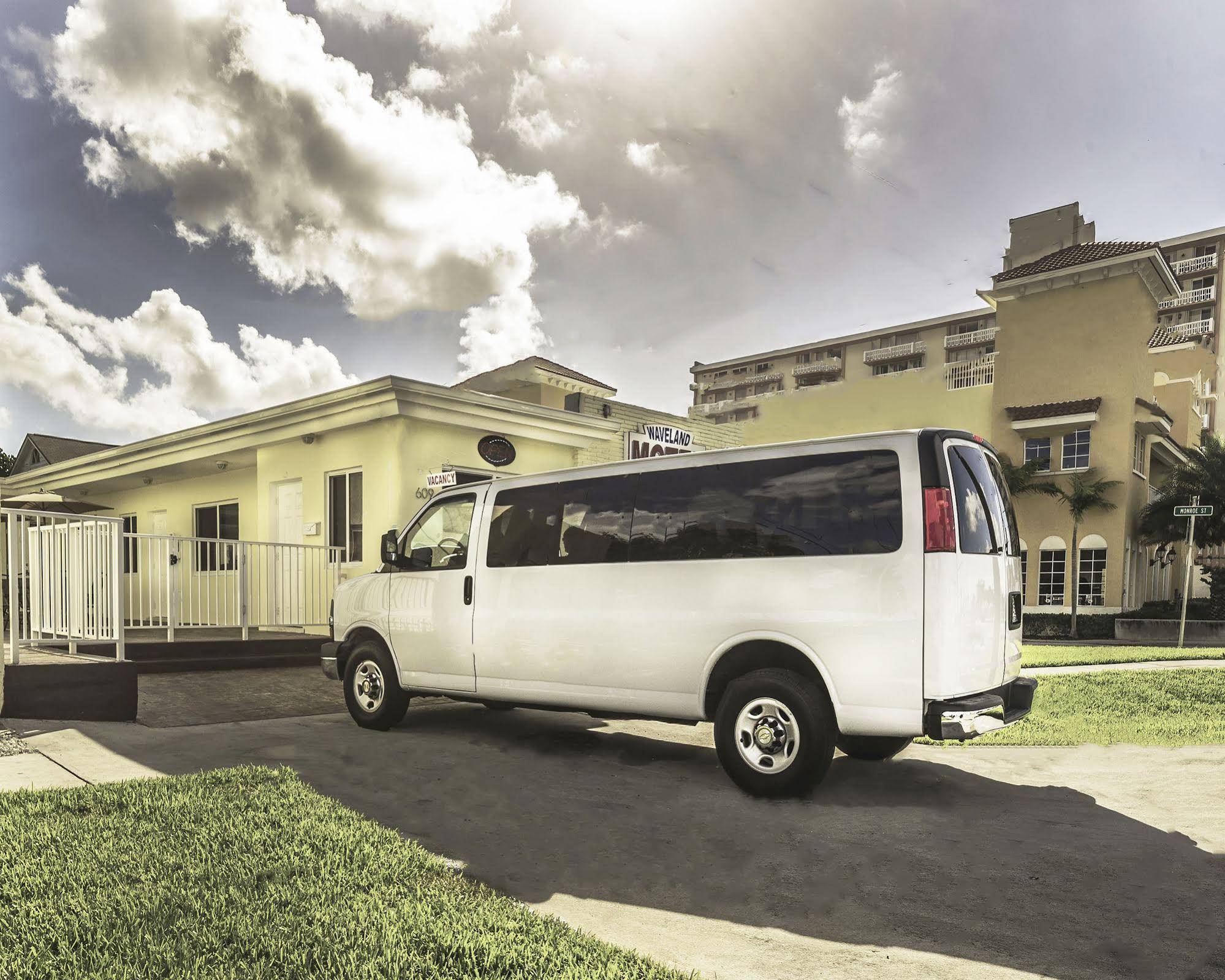 Waveland Motel