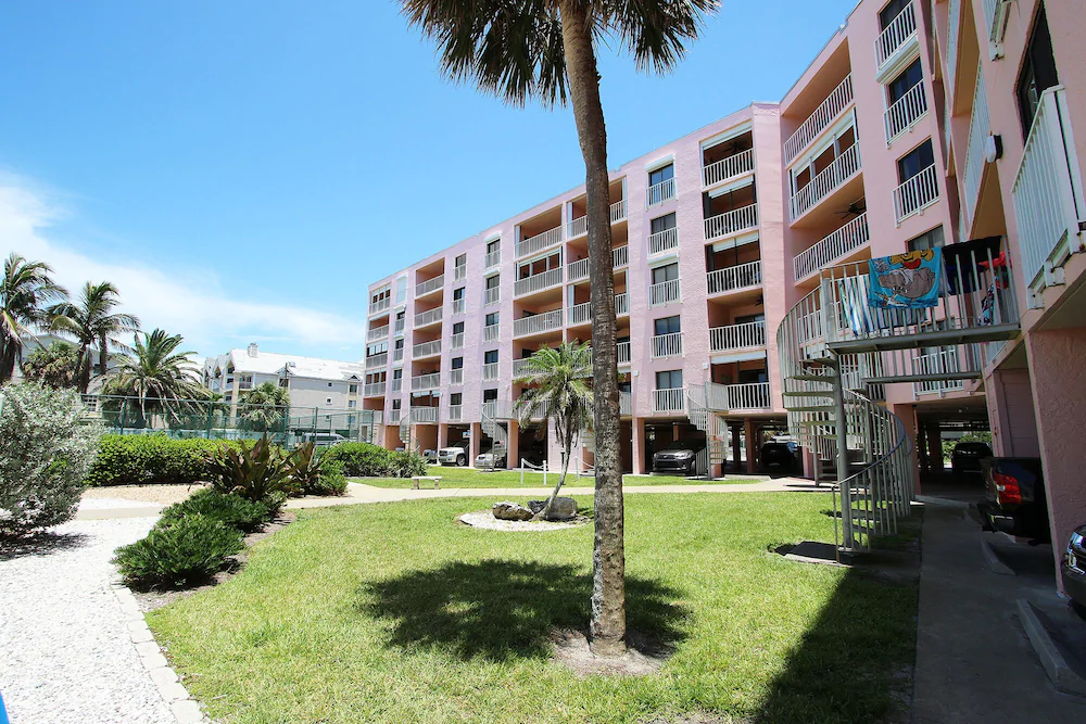Reef Club