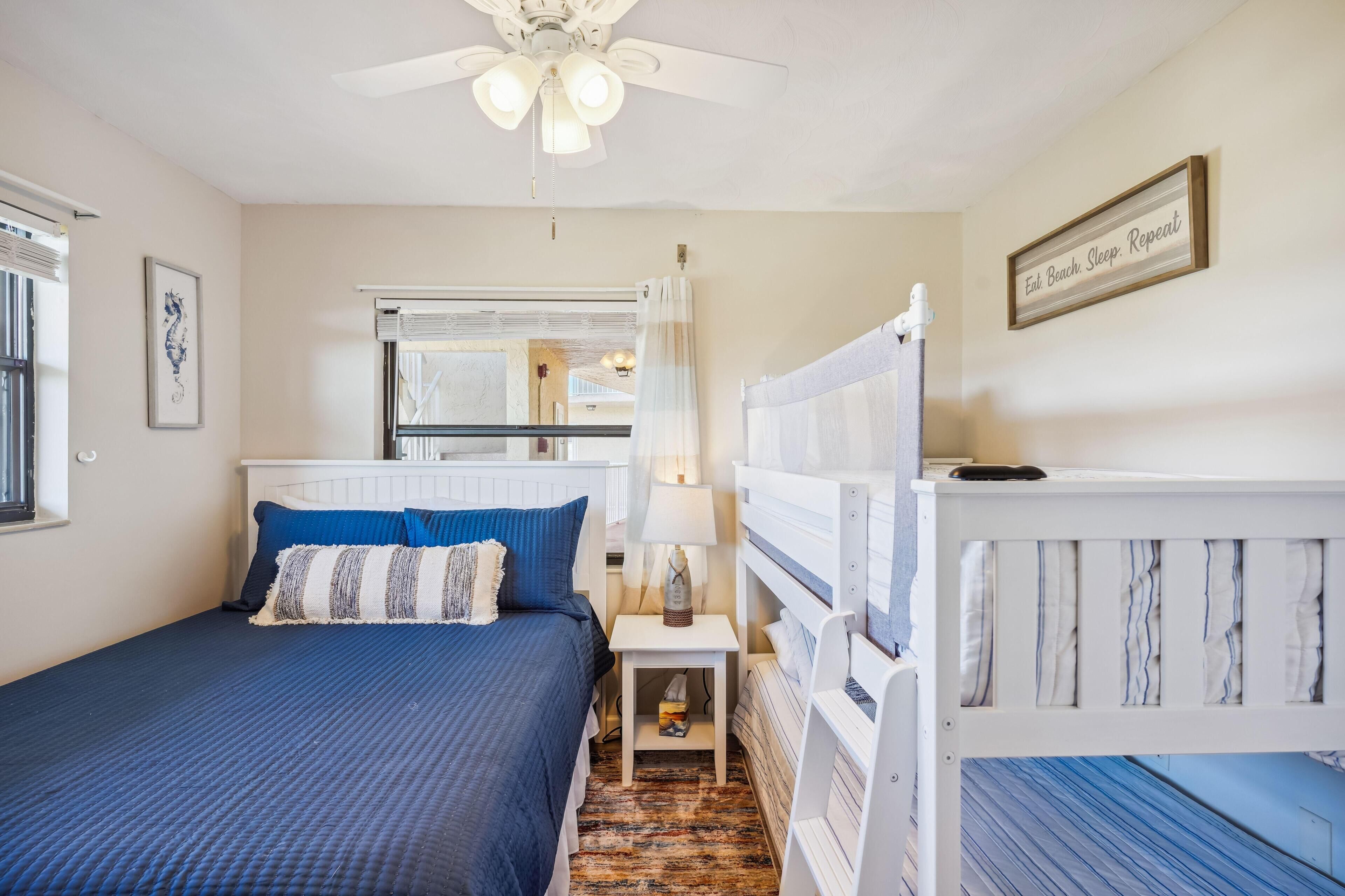 Bayshore Yacht & Tennis Club Luxury Condominiums
