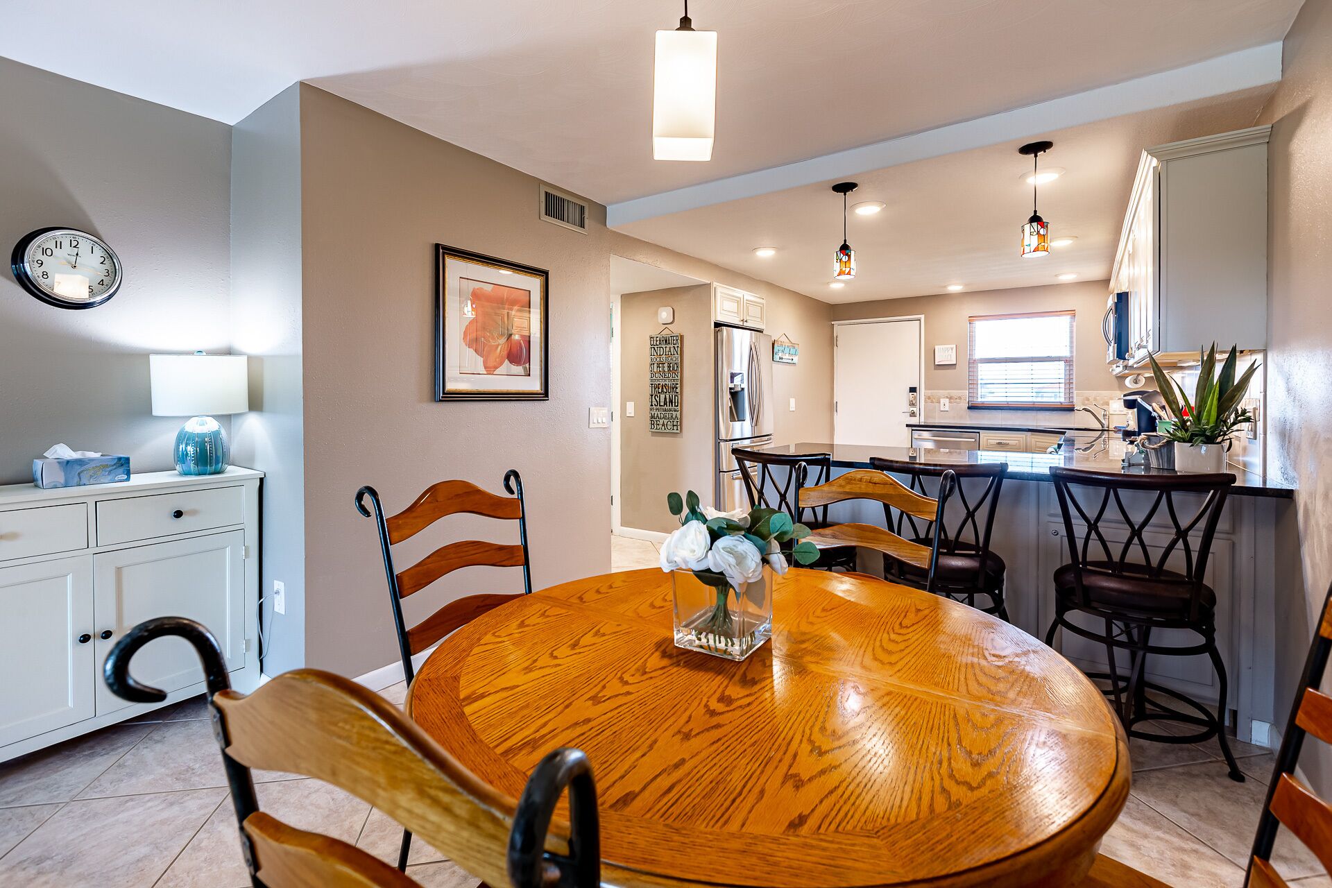 Bayshore Yacht & Tennis Club Luxury Condominiums