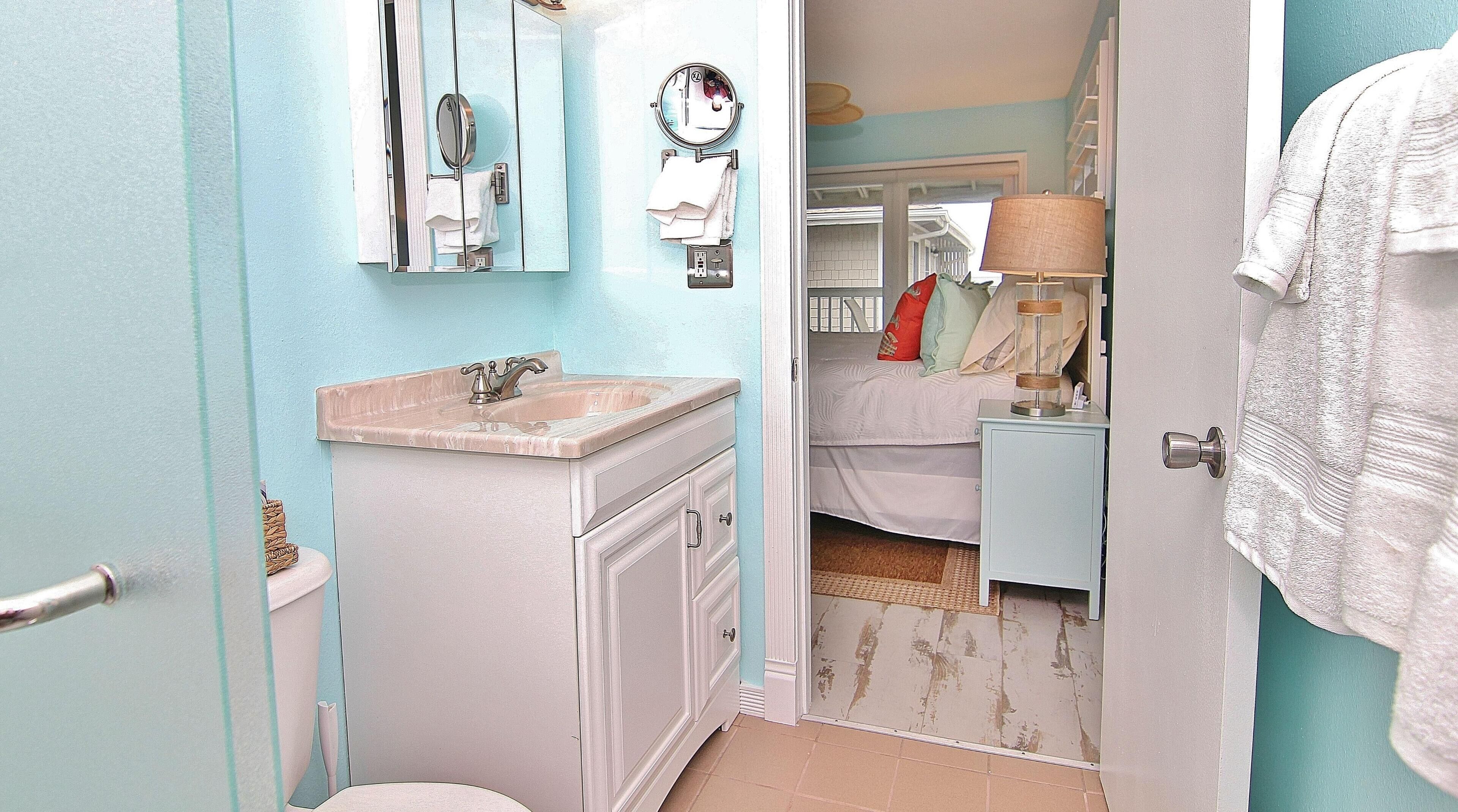 Shore Haven by Teeming Vacation Rentals