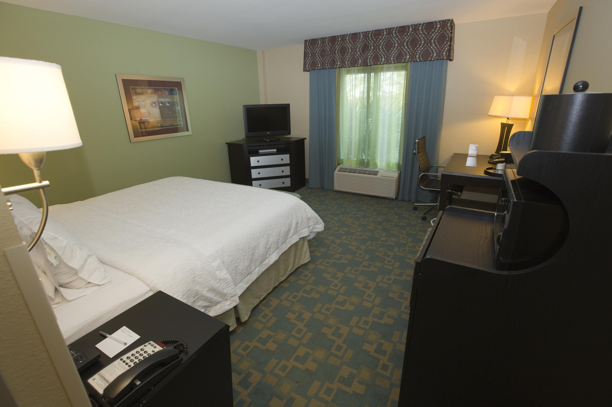 Hampton Inn & Suites Jacksonville - Beach Boulevard/Mayo Clinic Area