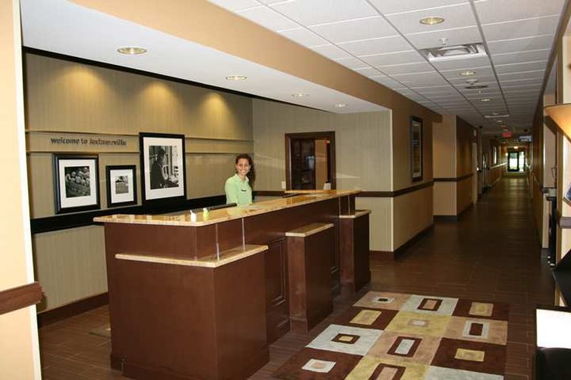 Hampton Inn & Suites Jacksonville - Beach Boulevard/Mayo Clinic Area
