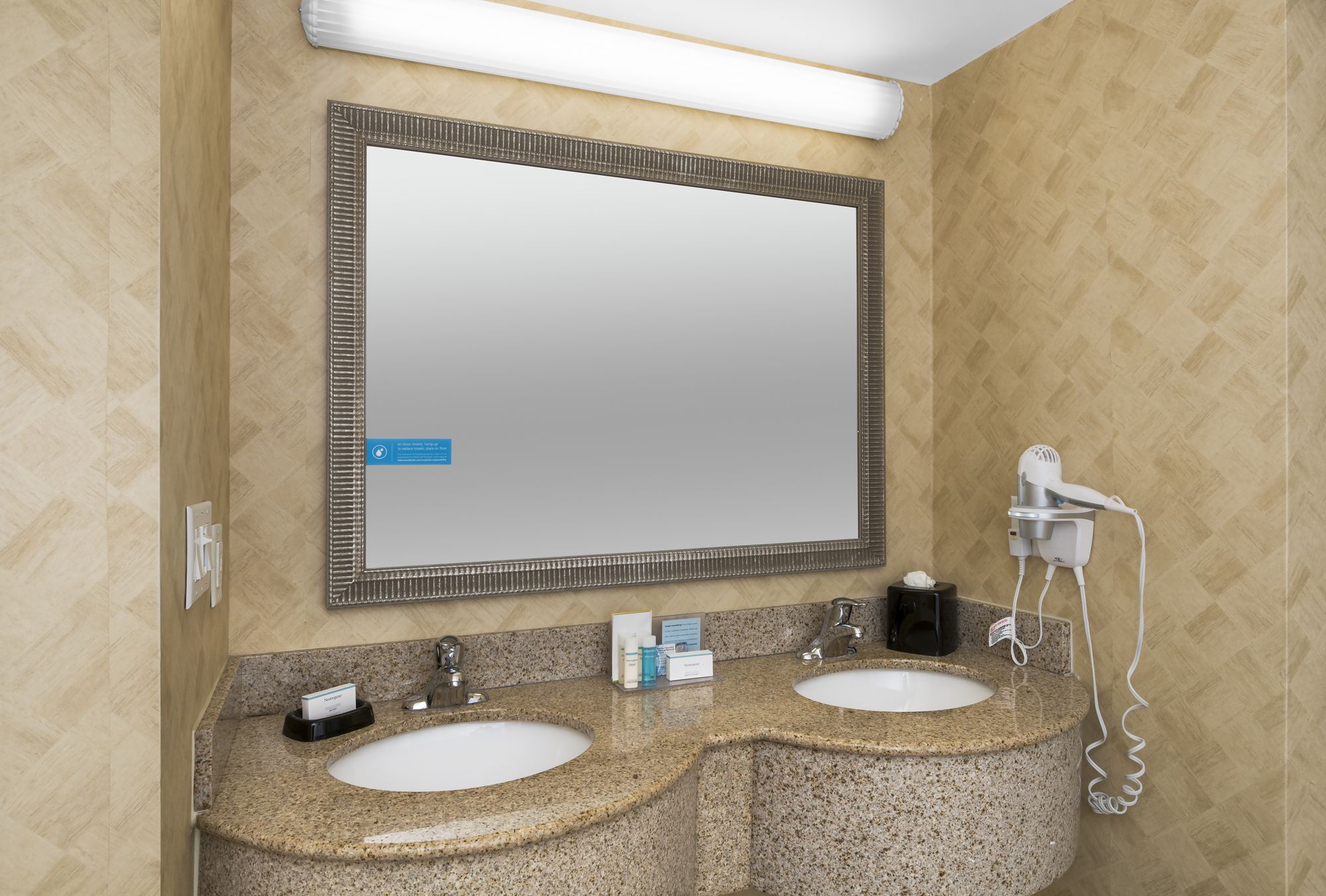 Hampton Inn & Suites Jacksonville South-St. Johns Town Center Area
