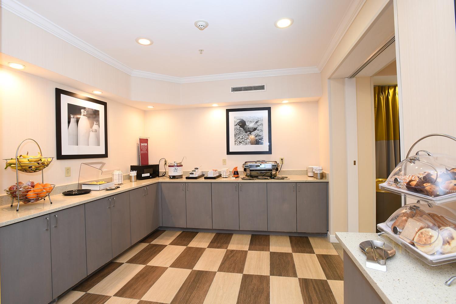 Hampton Inn Jacksonville East Regency Square