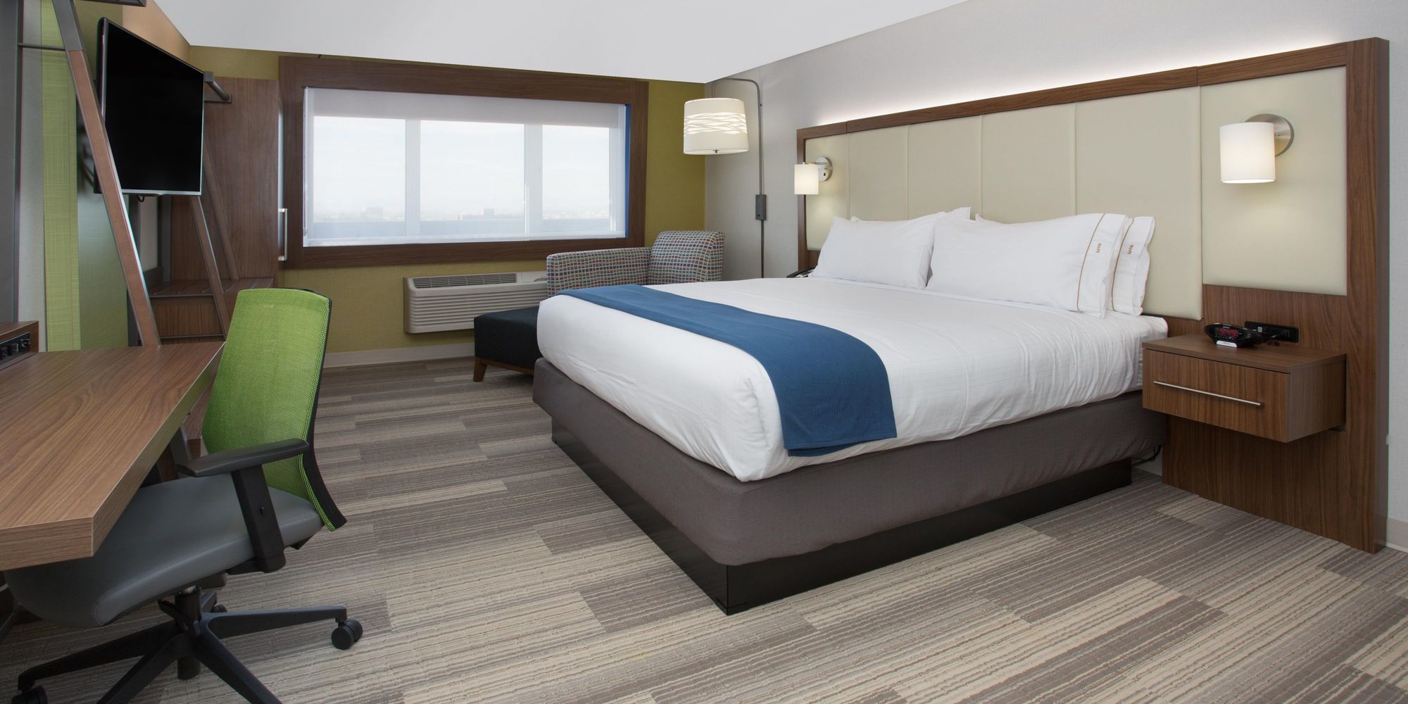 Holiday Inn Express & Suites Jacksonville W - I295 and I10