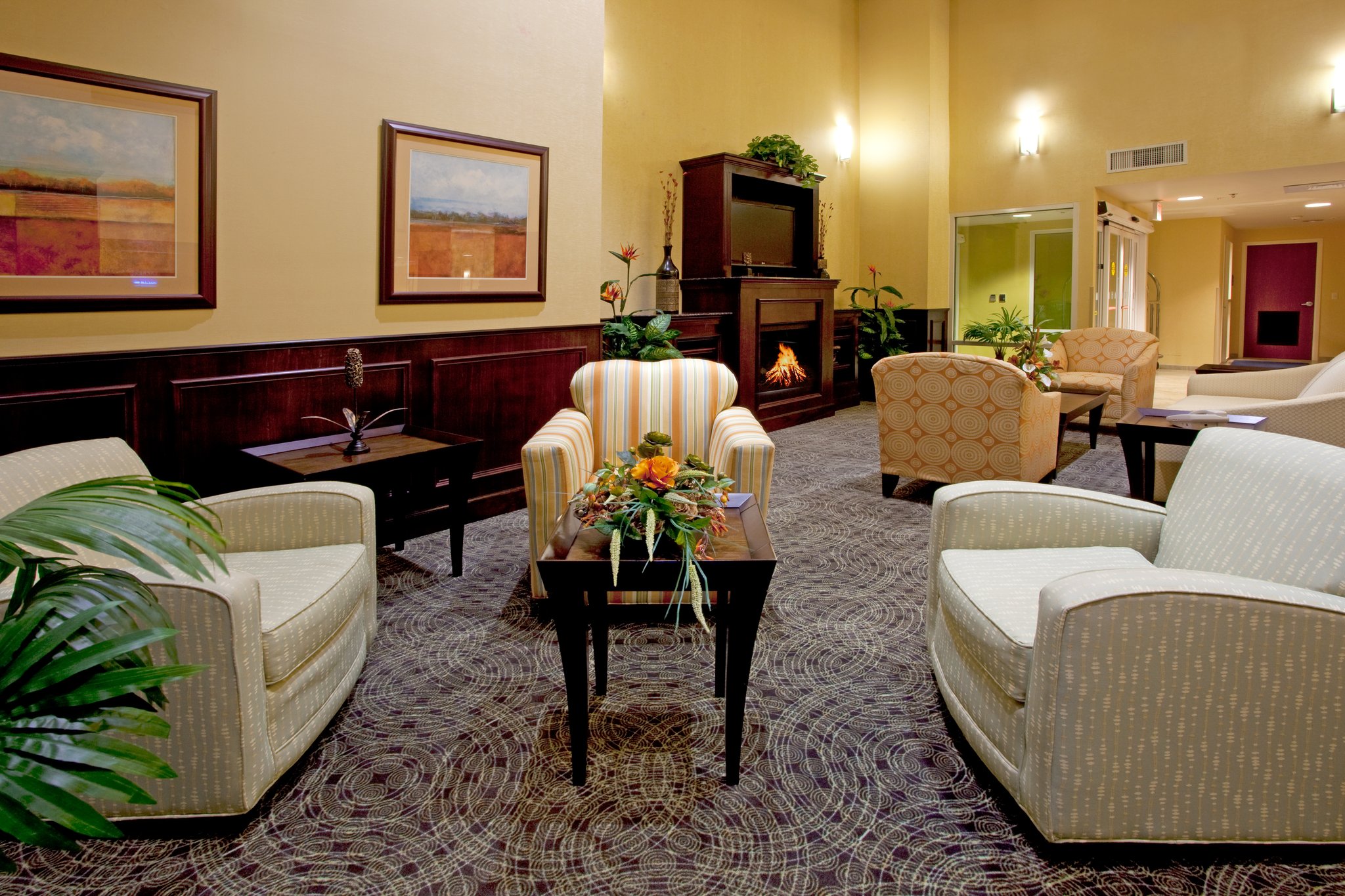 Holiday Inn Express Hotel & Suites Chaffee-Jacksonville West
