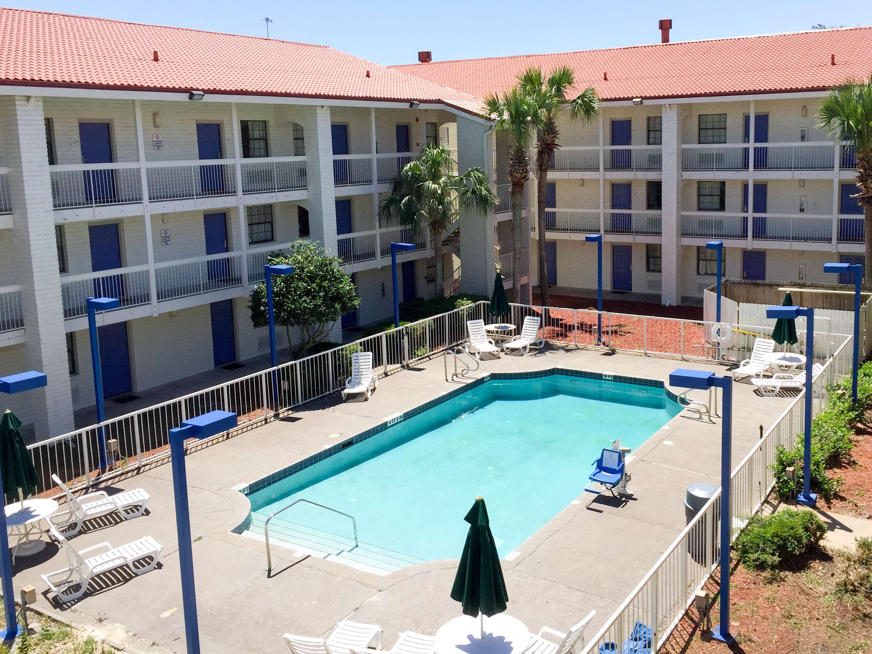 Stayable Suites Jacksonville North