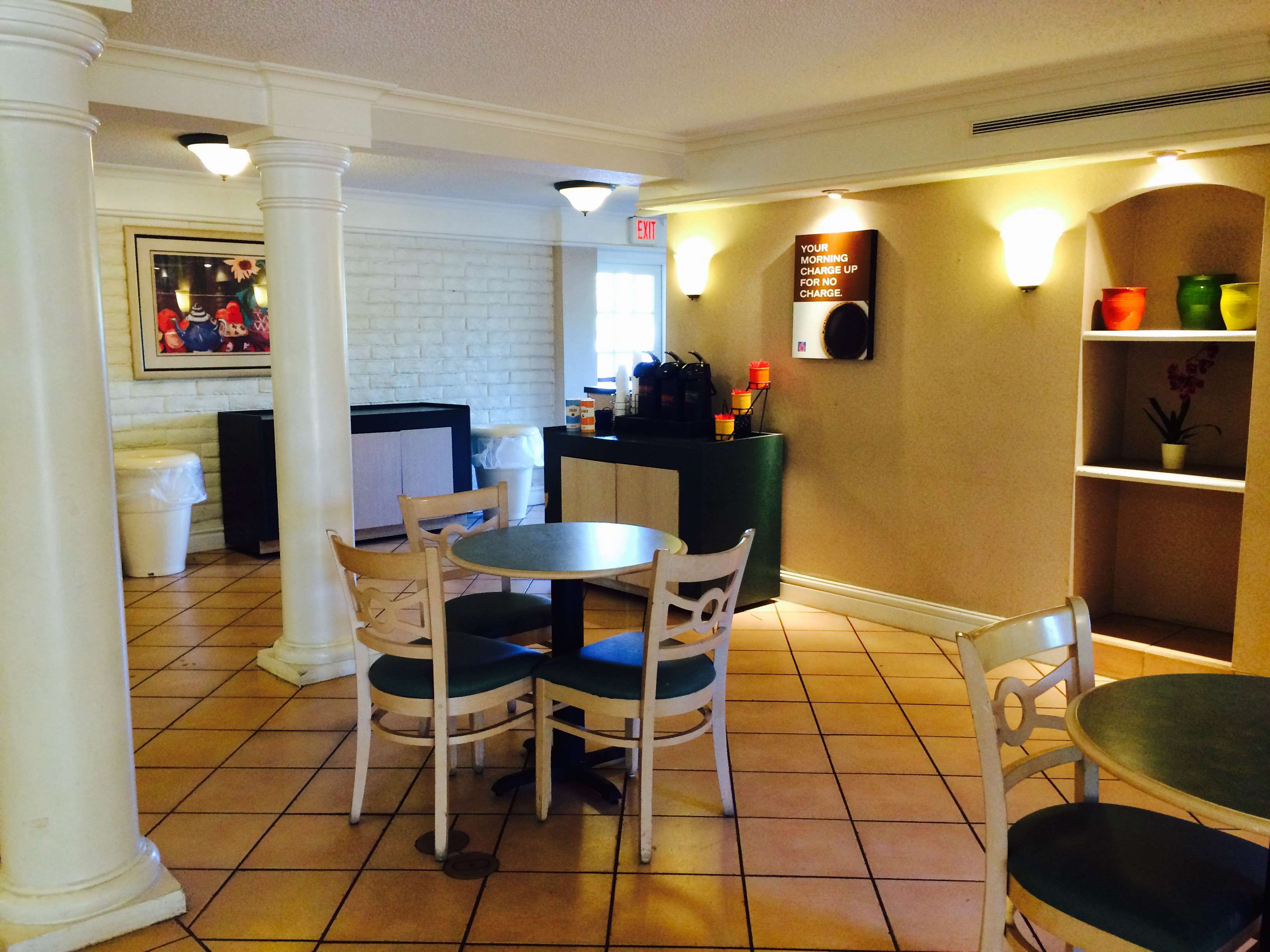 Stayable Suites Jacksonville North