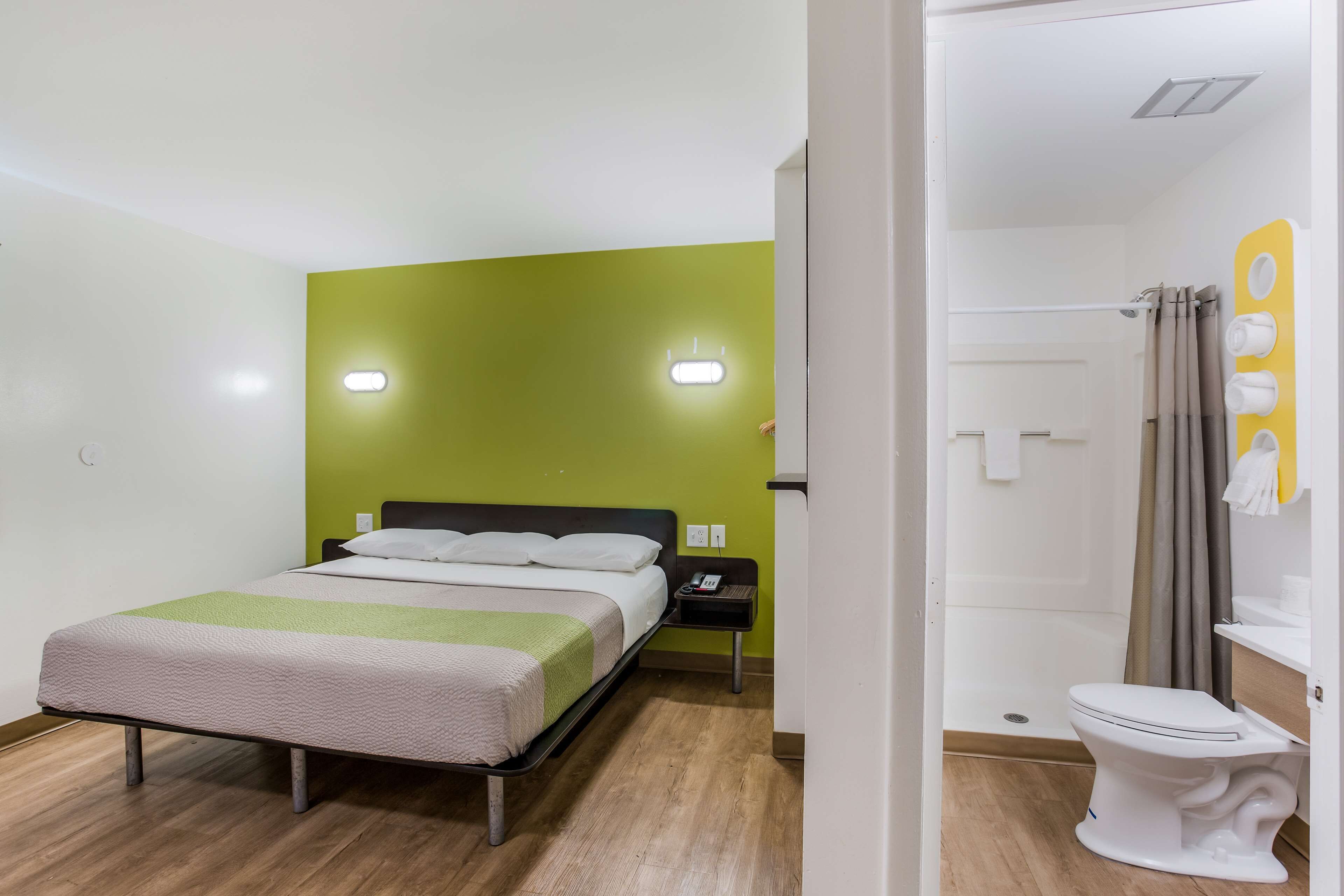 Motel 6 Jacksonville, FL - South
