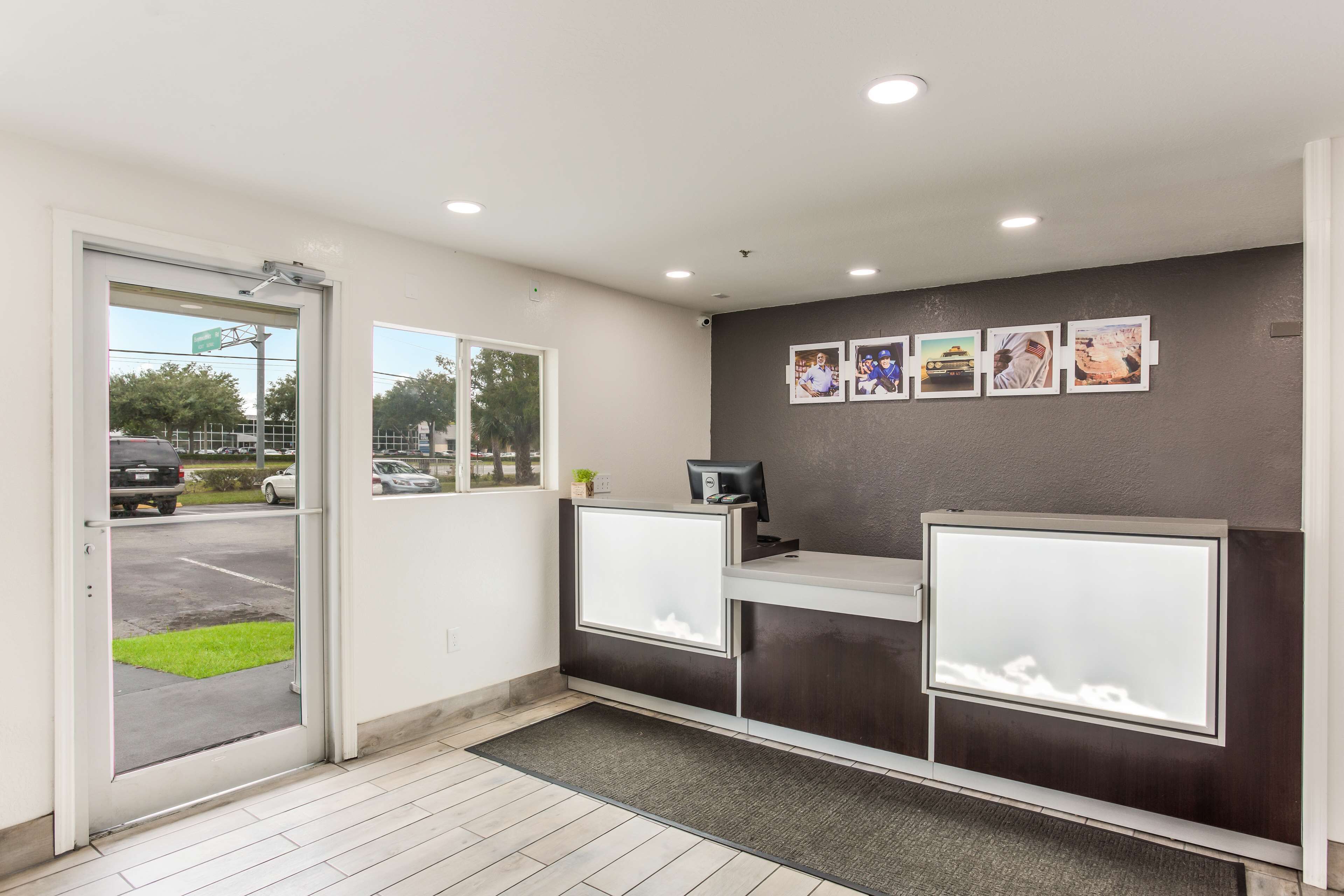 Motel 6 Jacksonville, FL - South