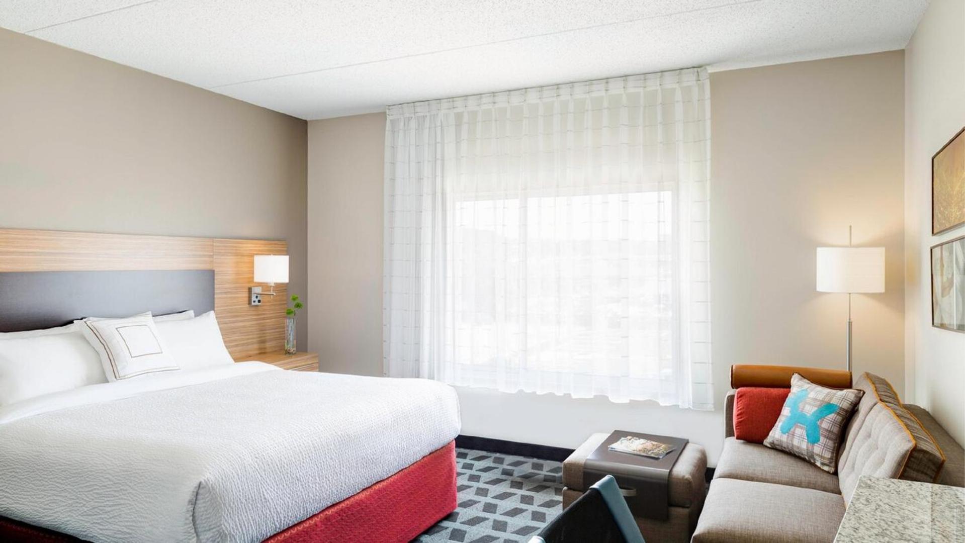 Towneplace Suites By Marriott Jacksonville East
