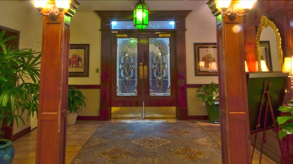 Casa Marina Hotel & Restaurant
