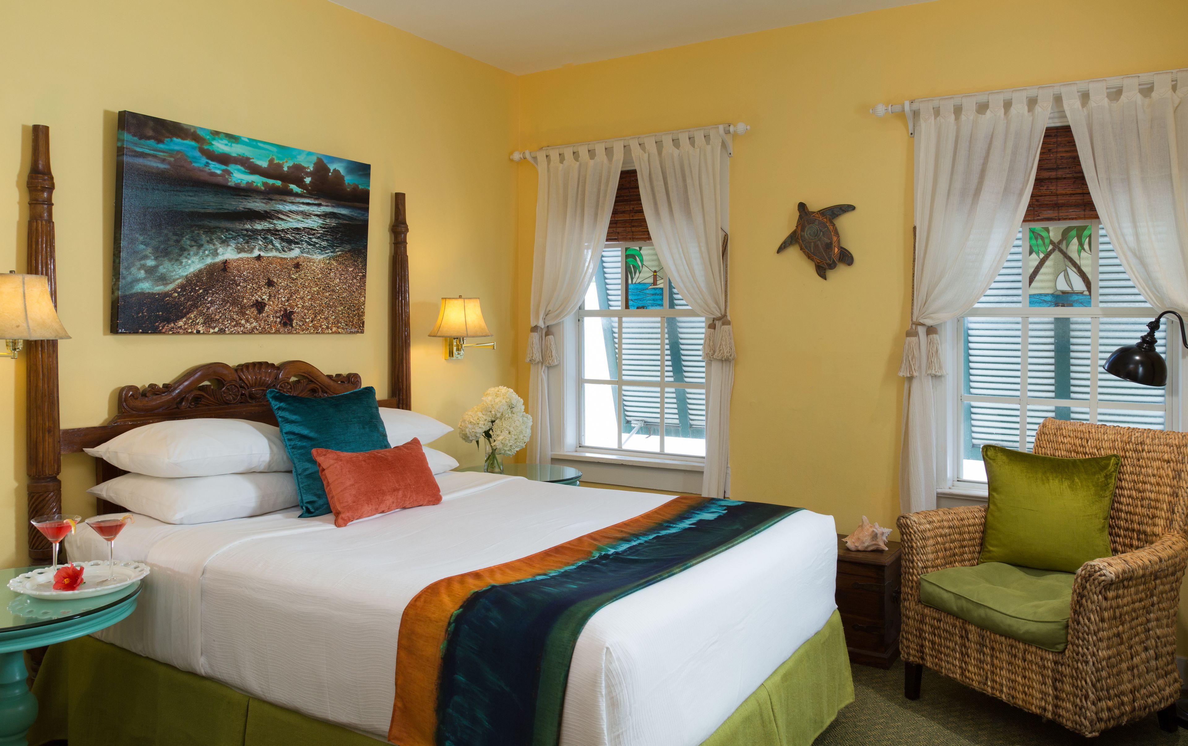 Tropical Inn