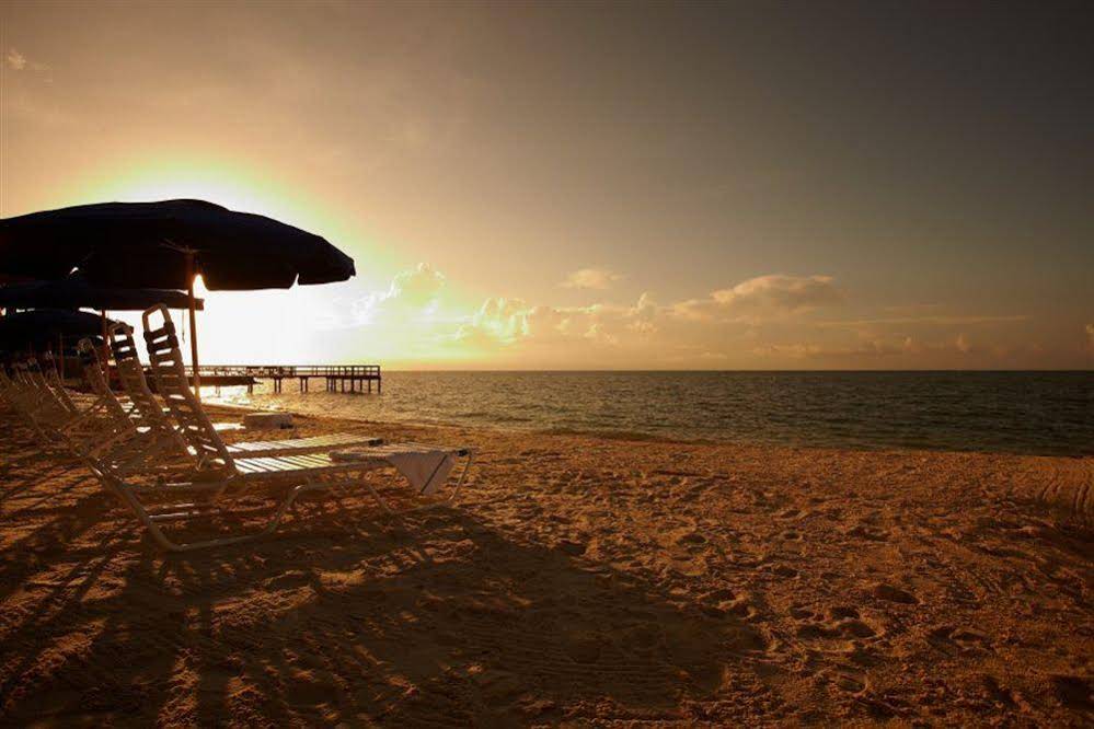 Glunz Ocean Beach Hotel and Resort