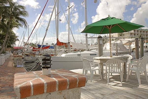 Marina del Mar Resort & Marina