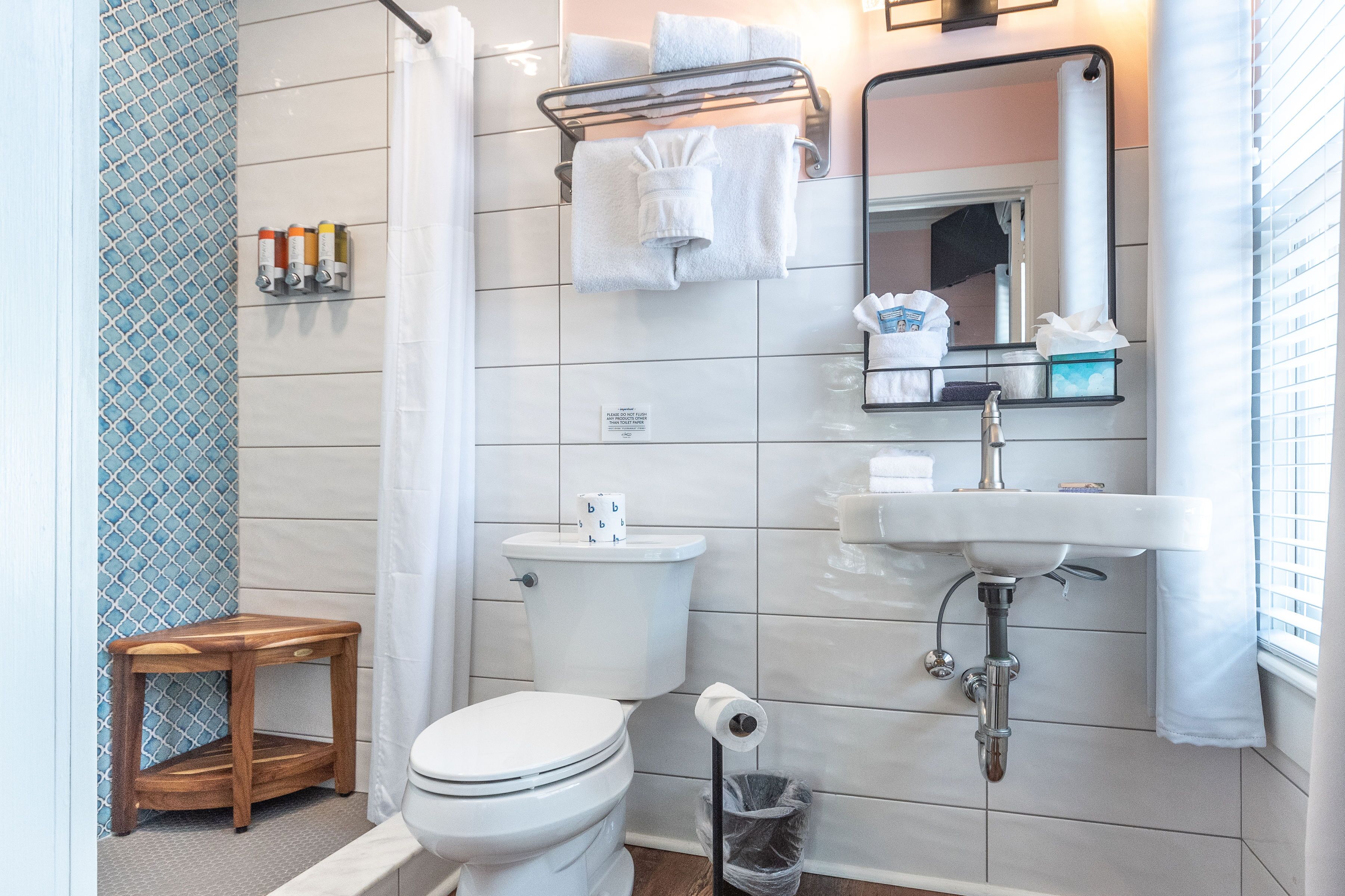 Frances Street Bottle Inn