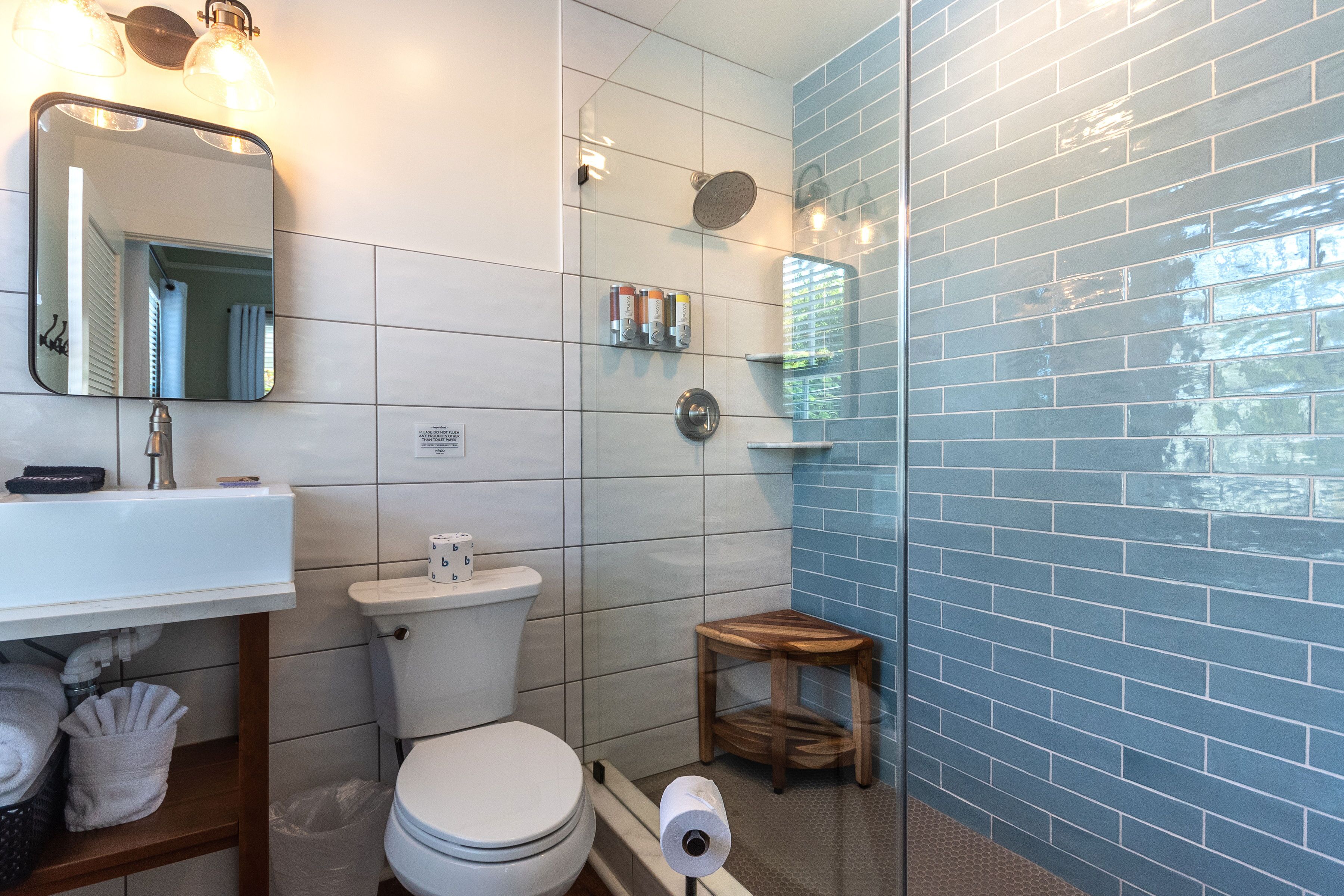 Frances Street Bottle Inn