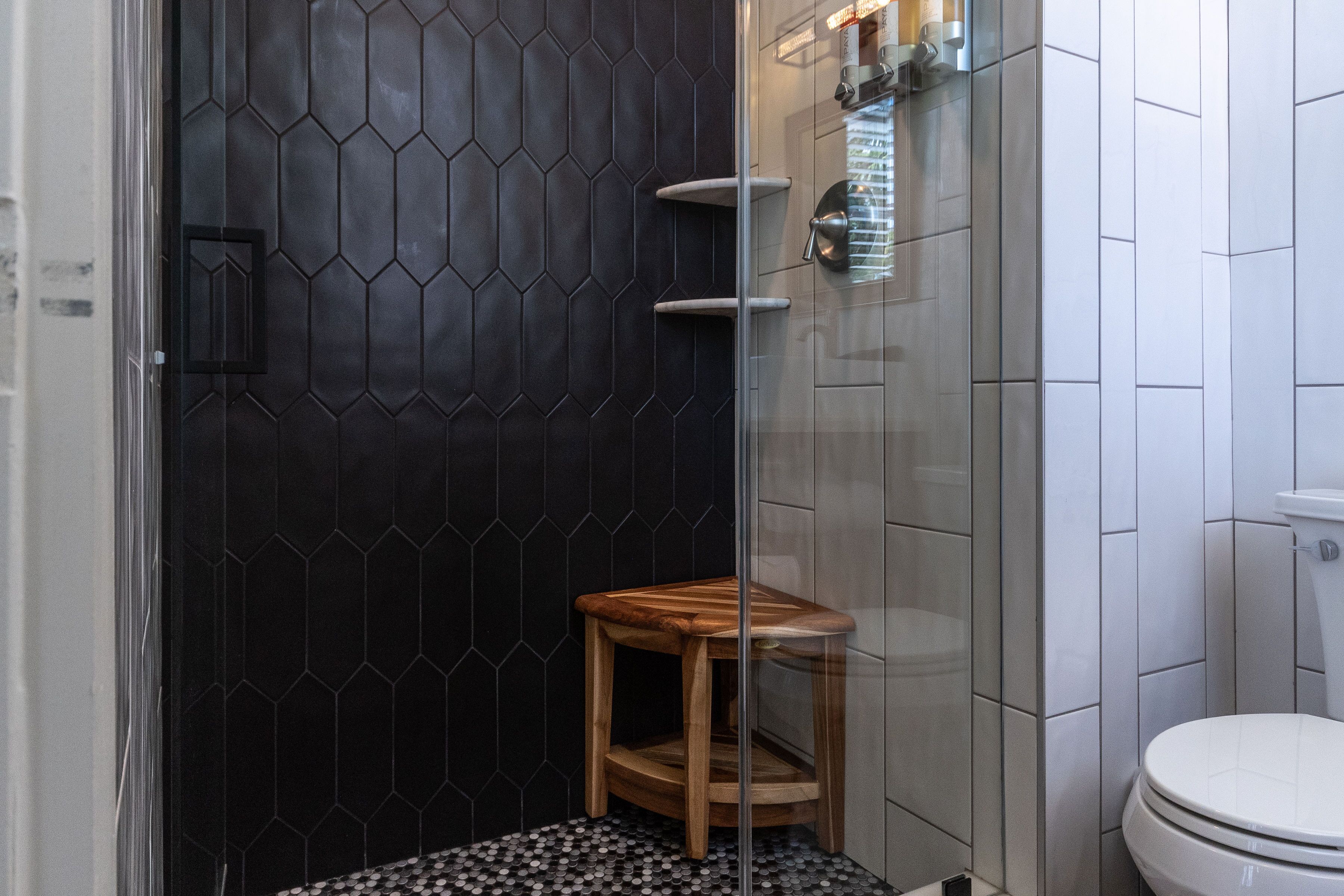 Frances Street Bottle Inn