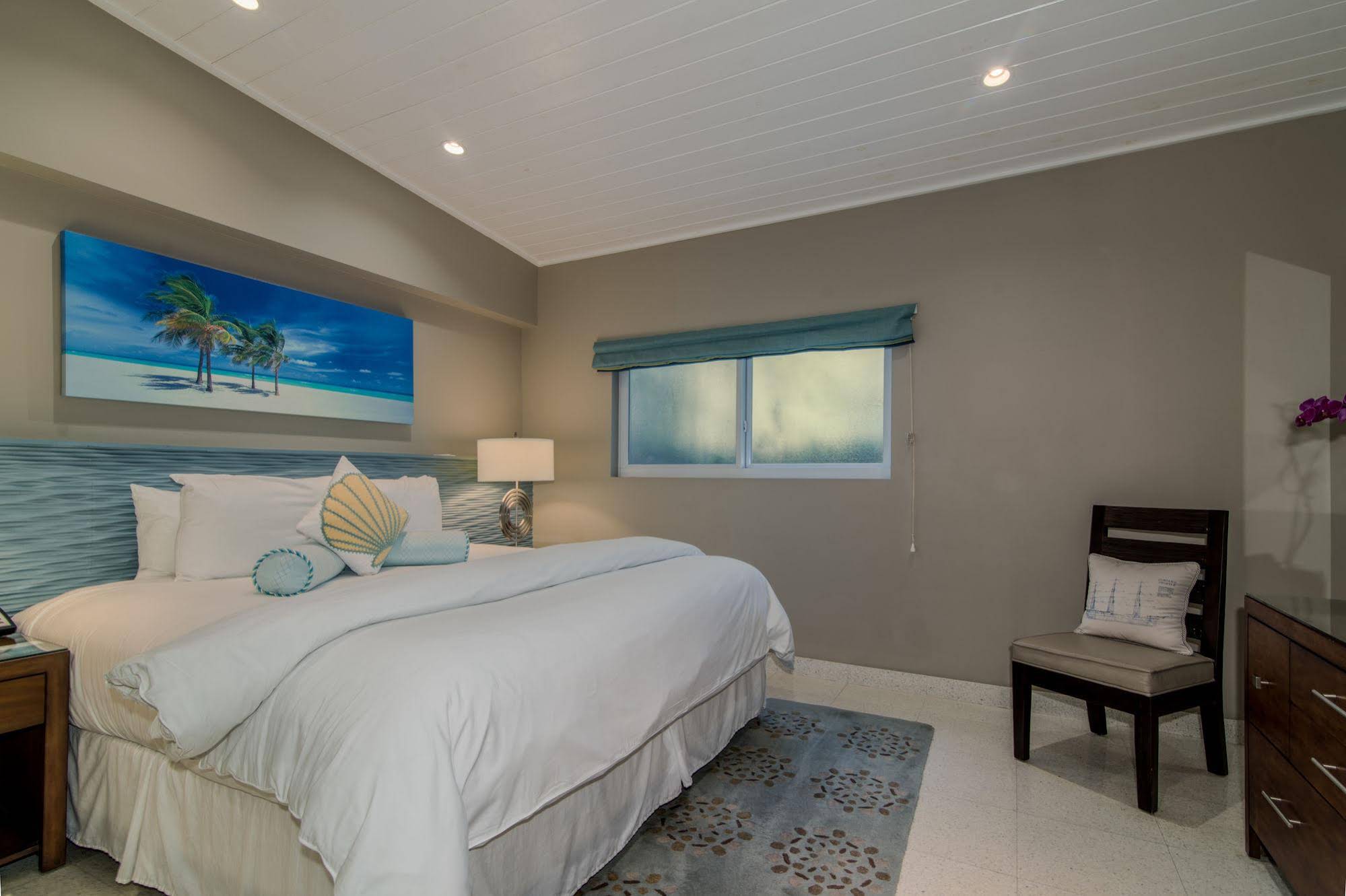 Orchid Key Inn