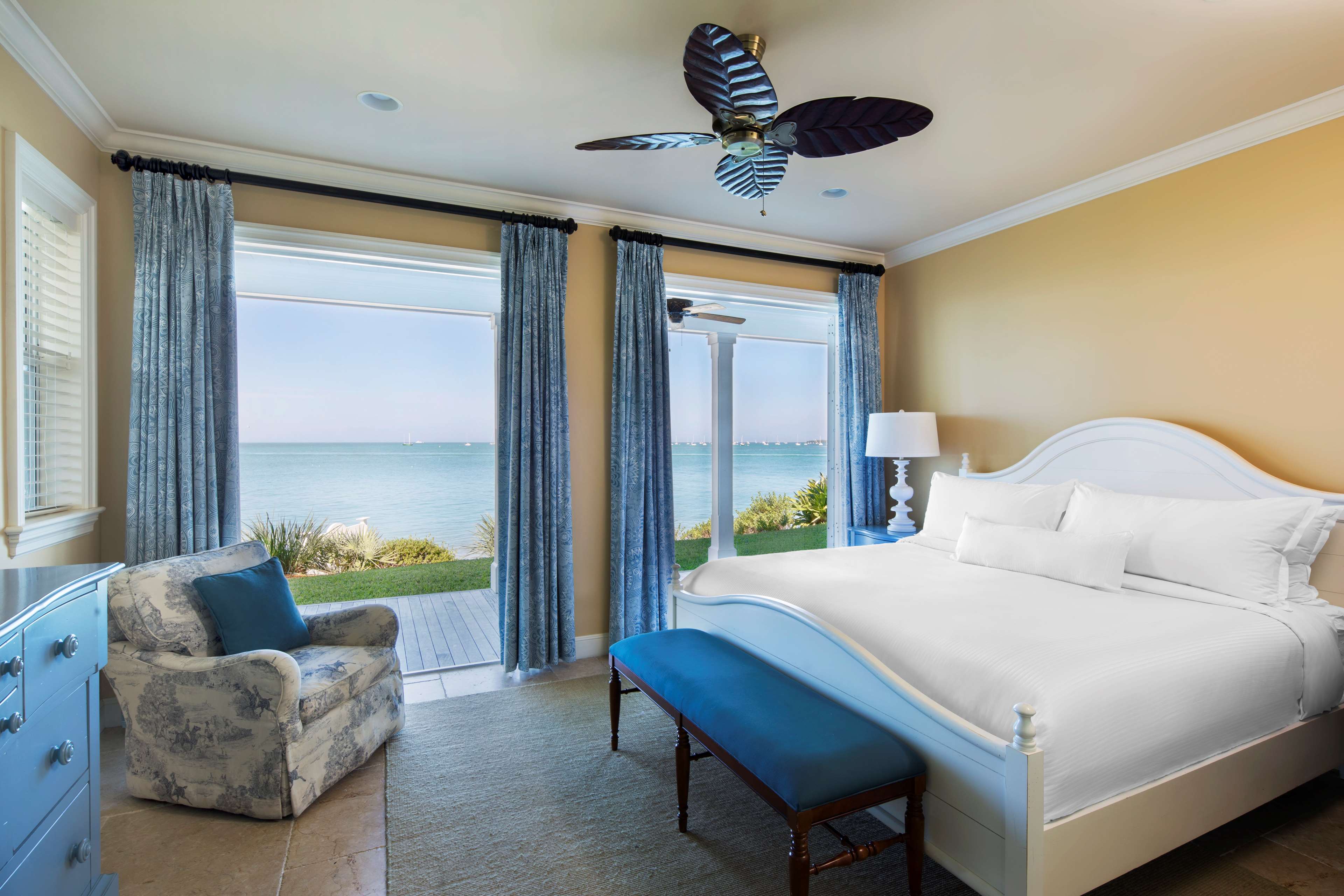 Sunset Key Cottages