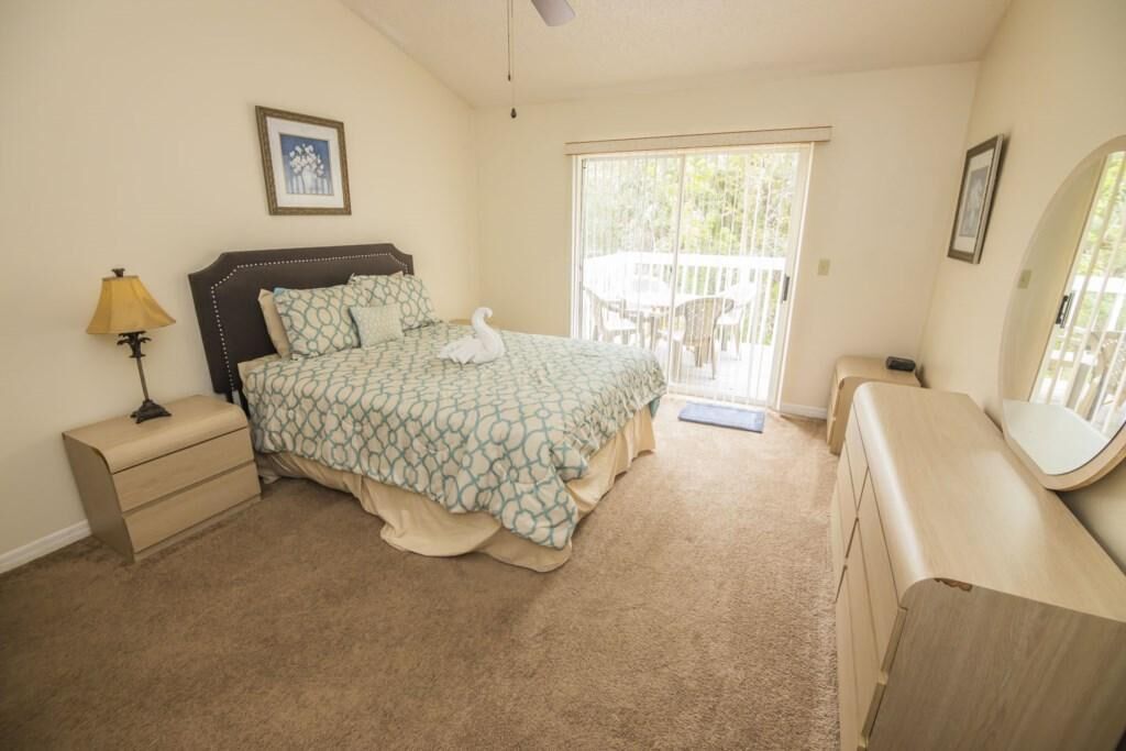 Charles Sweetwater Club Condo