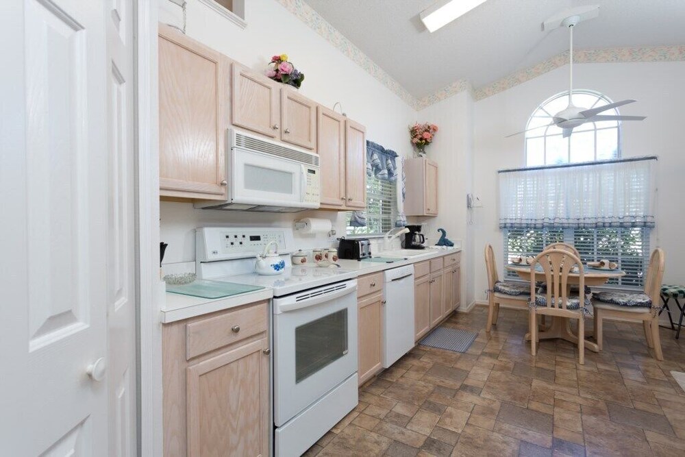 Country Creek Estates