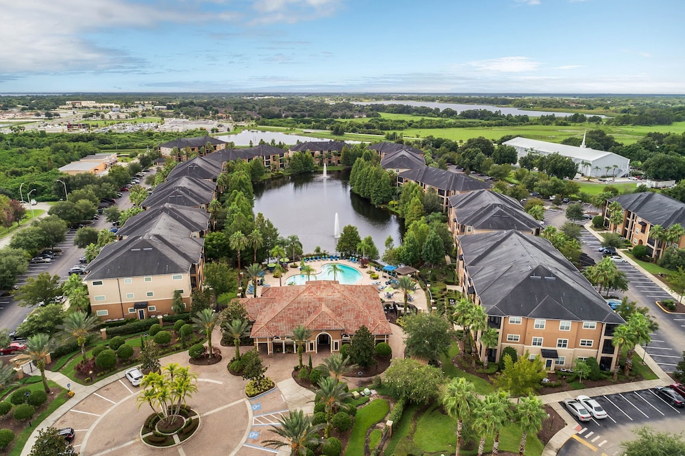 Disney Magic Kingdom Apartments By Nuovo