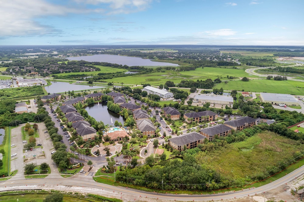 Disney Magic Kingdom Apartments By Nuovo