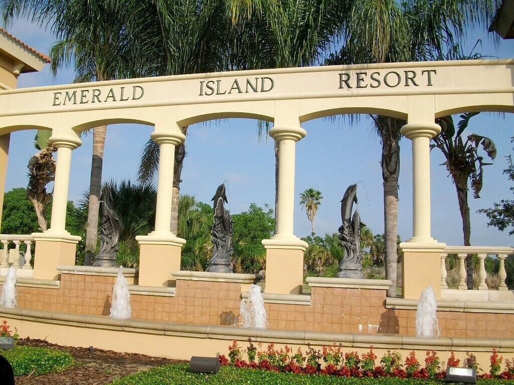 Emerald Island Resort