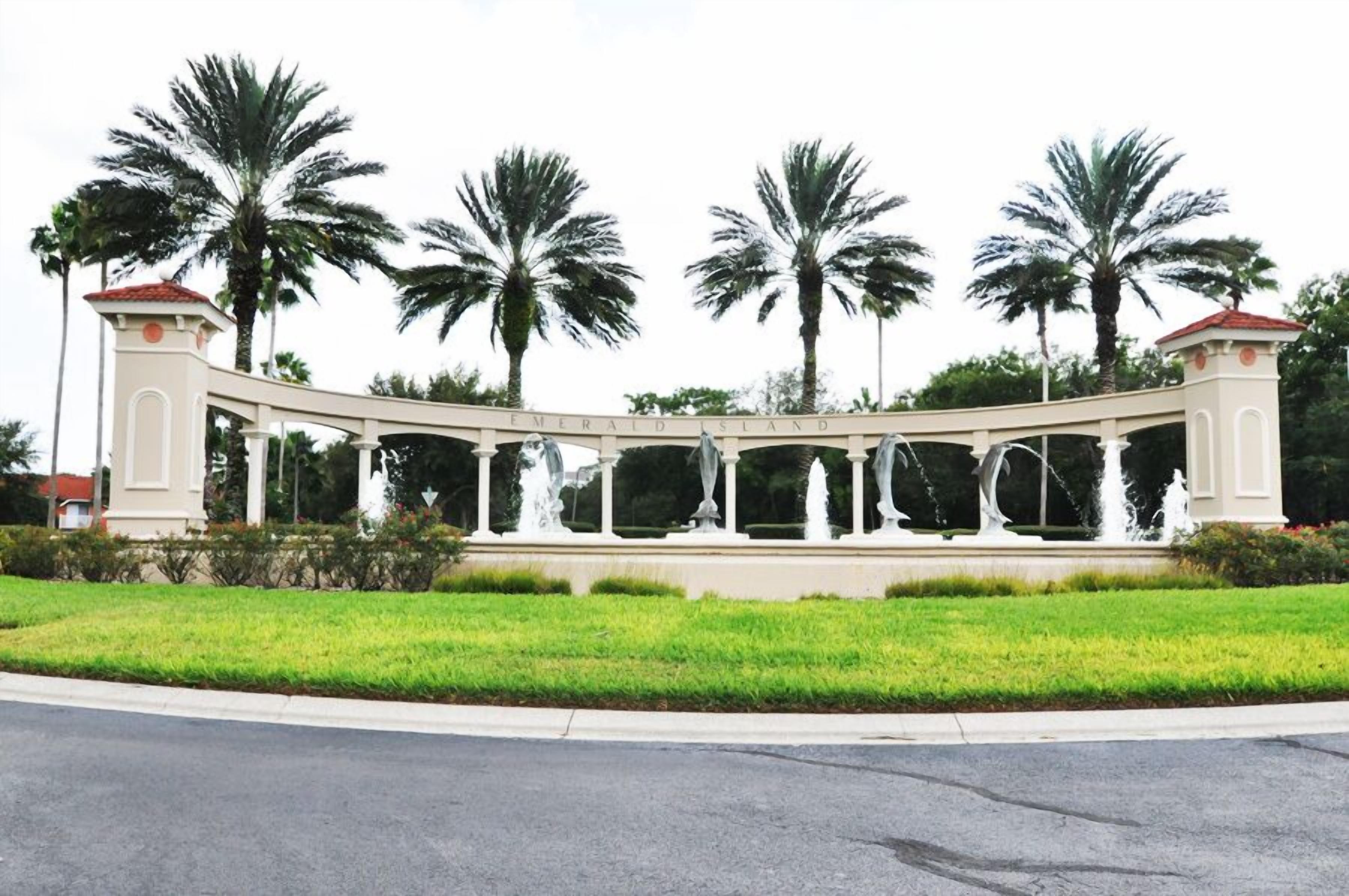 Emerald Island Resort