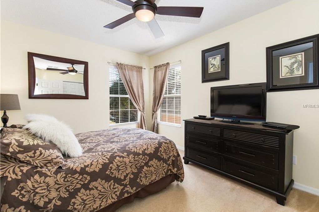 Emerald Island Resort