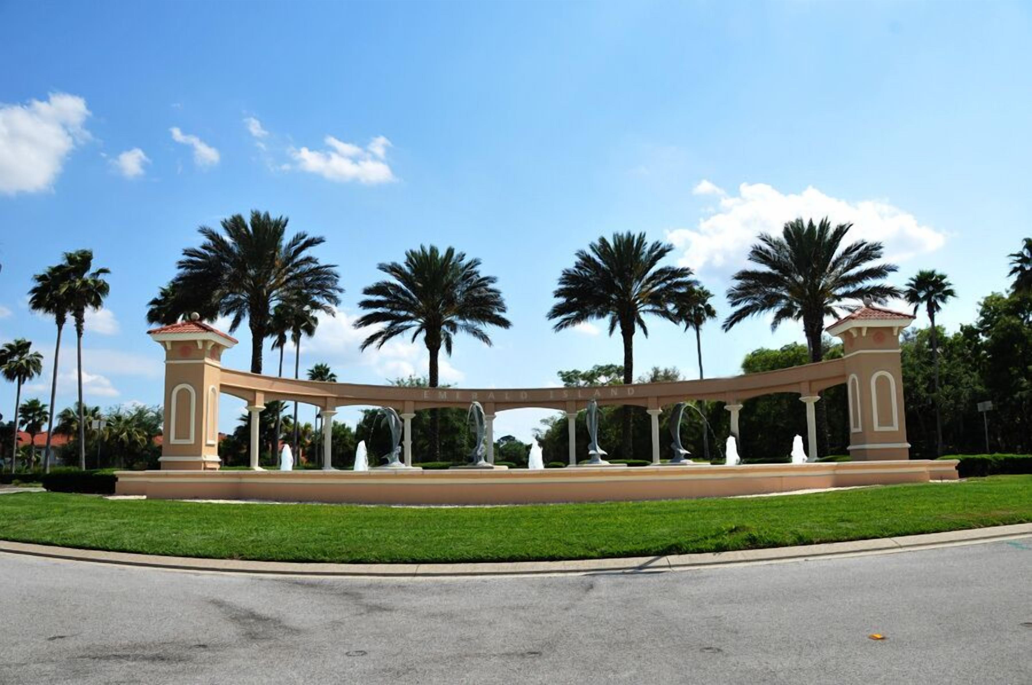 Emerald Island Resort