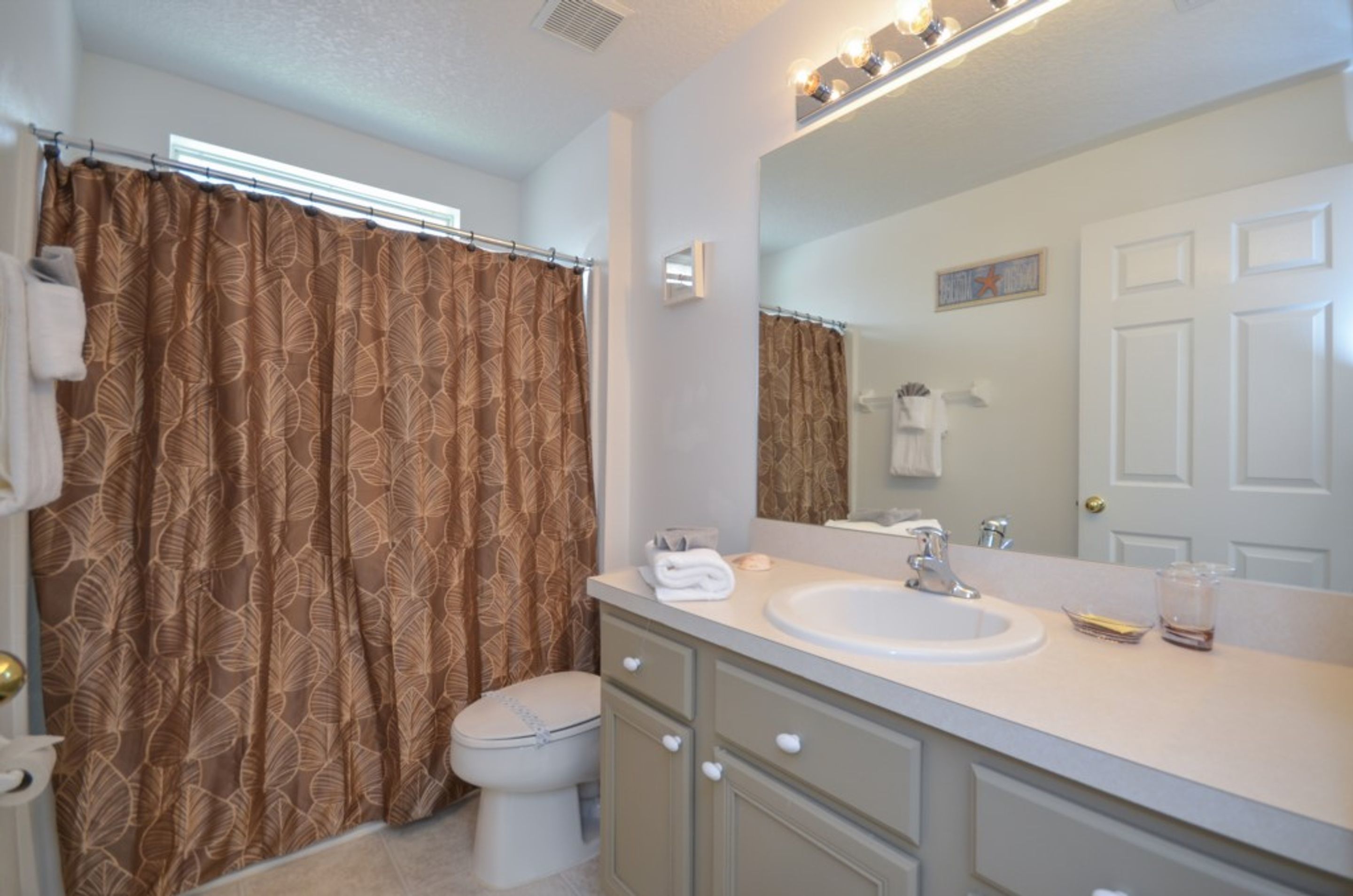 Emerald Island Resort