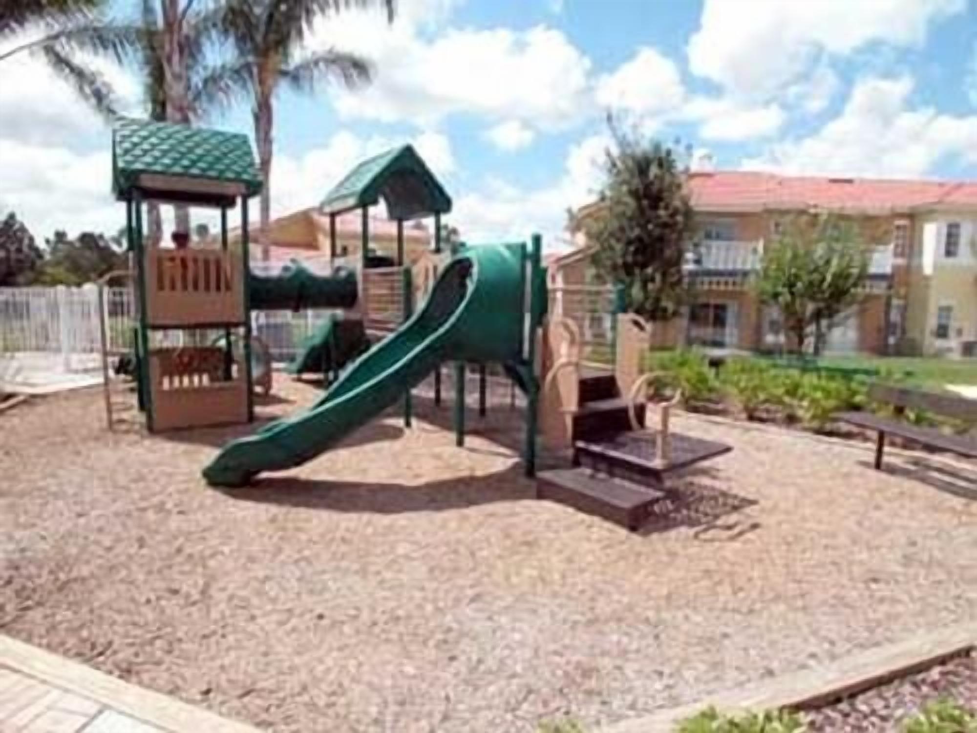 Emerald Island Resort