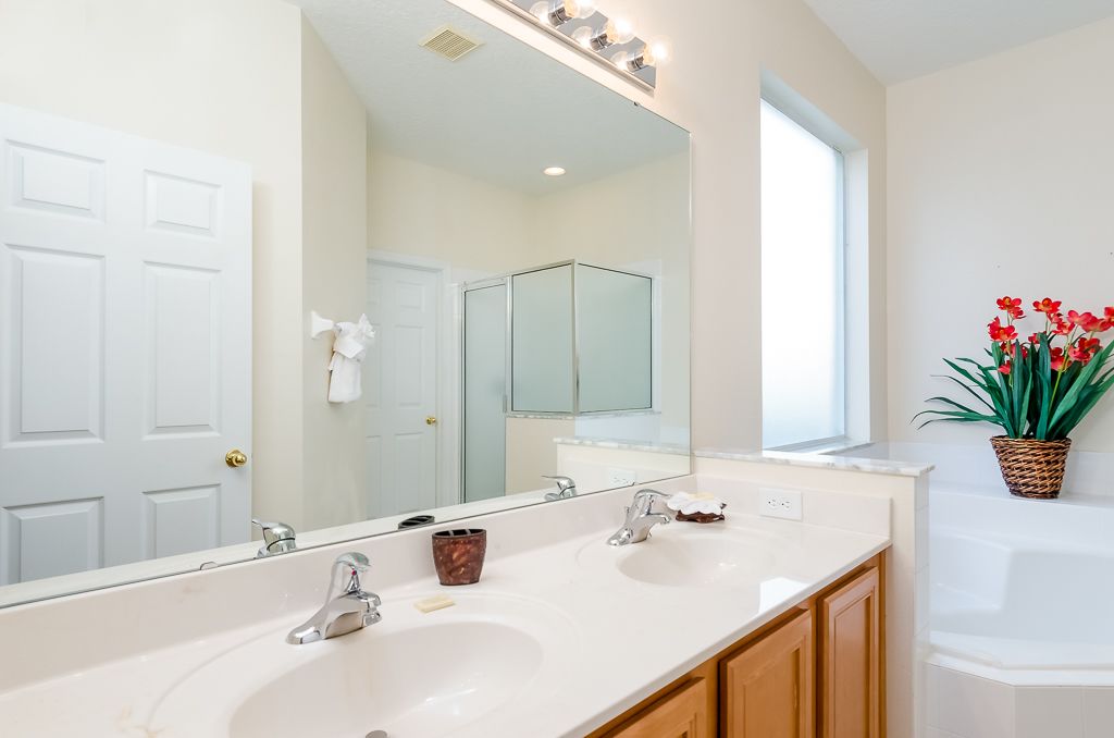 Emerald Island Resort