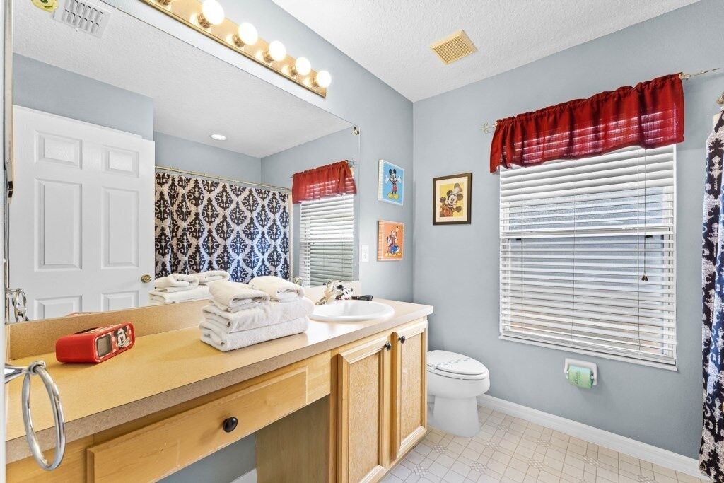 Emerald Island Resort