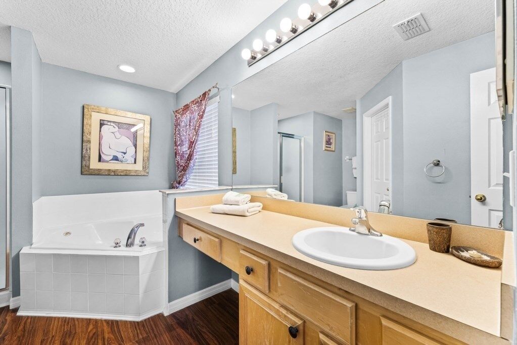 Emerald Island Resort