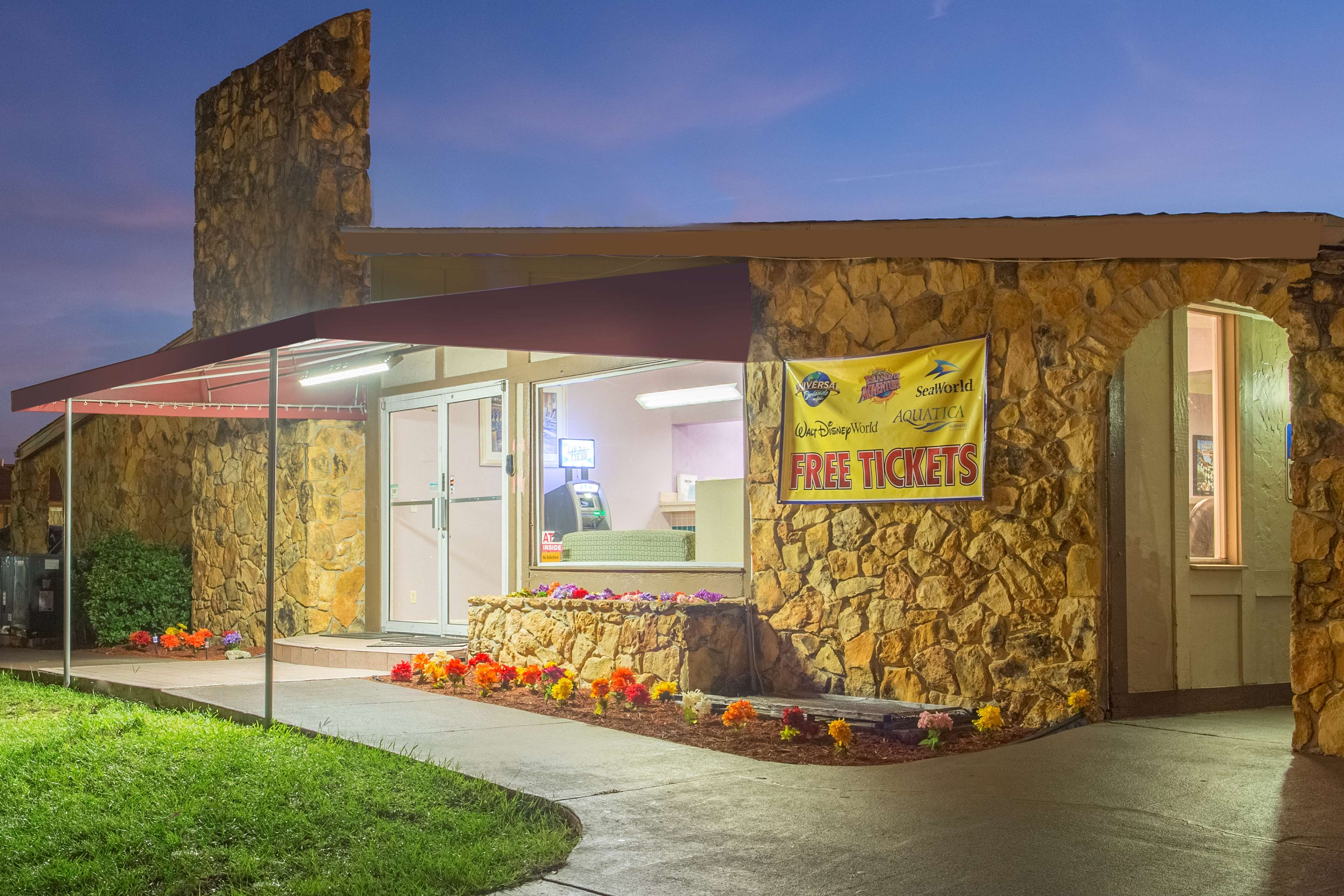 Super 8 by Wyndham Kissimmee/Orlando