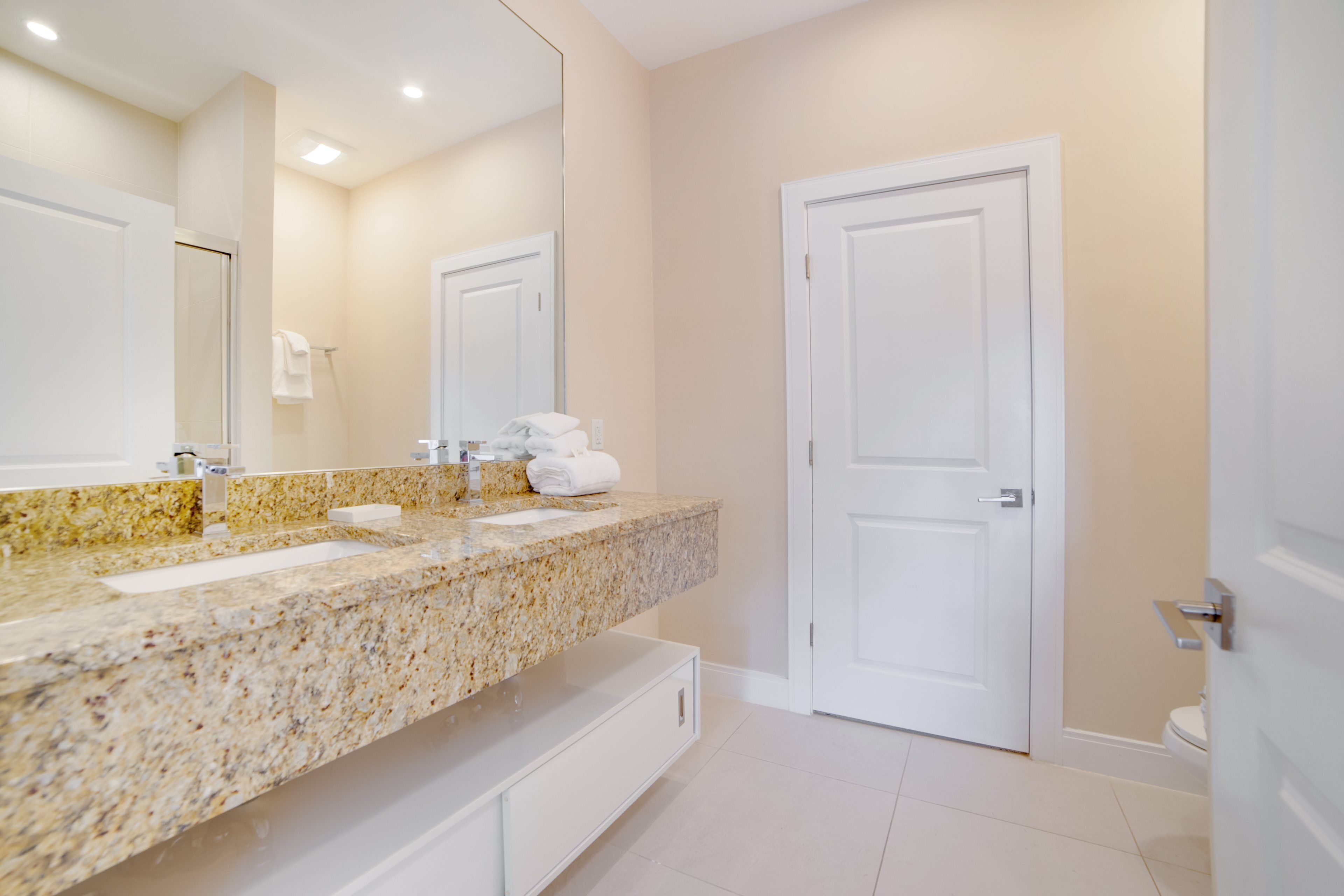 Magic Village Yards by Florida Star Vacations