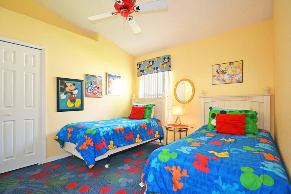 Mickey & Minnie's Palace