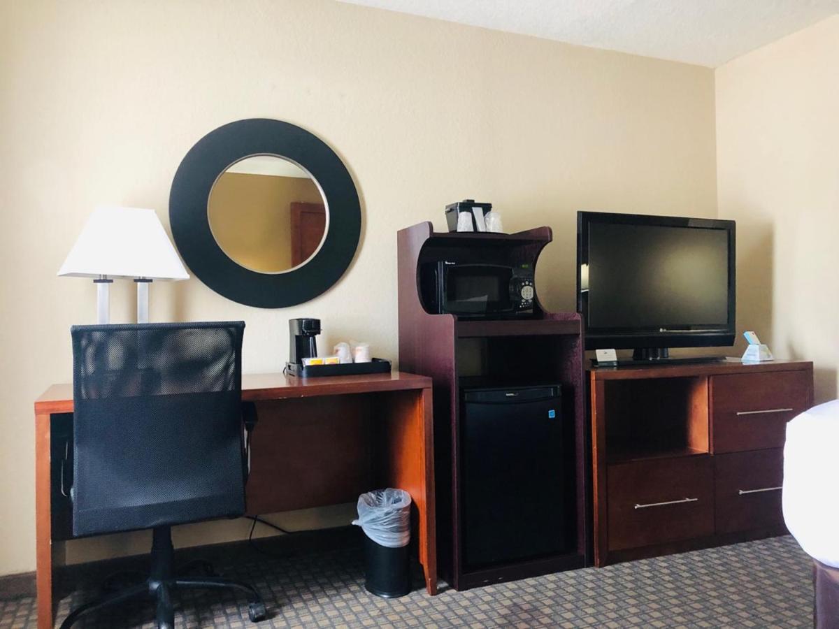 Quality Inn & Suites