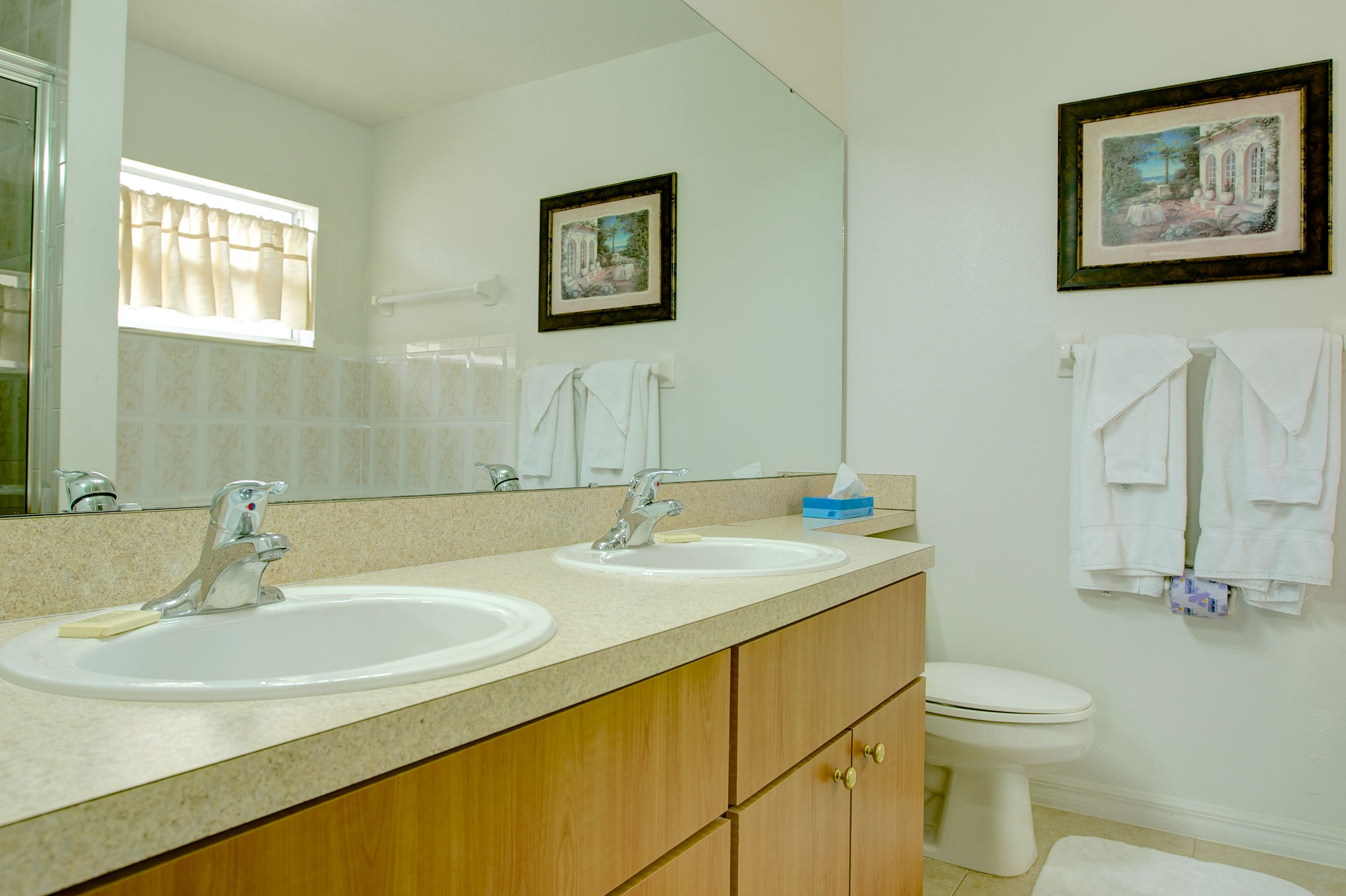 Royal Laguna Villas By Magical Memories