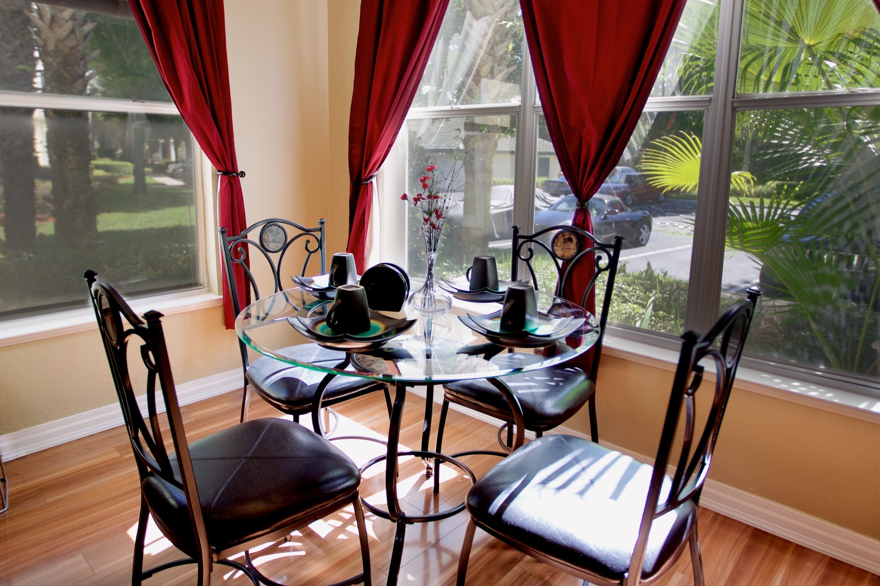 Royal Laguna Villas By Magical Memories